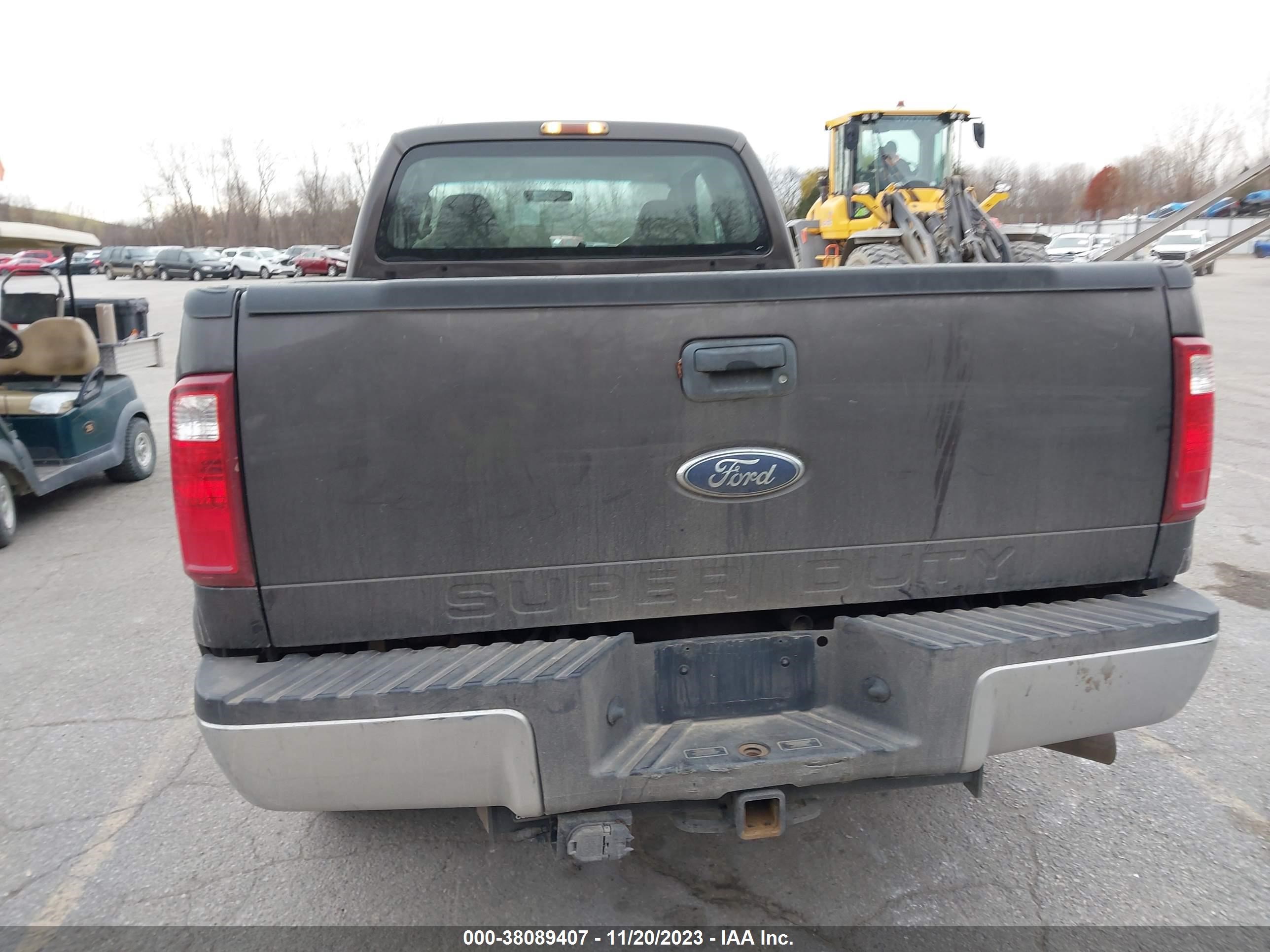 Photo 6 VIN: 1FTWX31R88EA91506 - FORD F350 