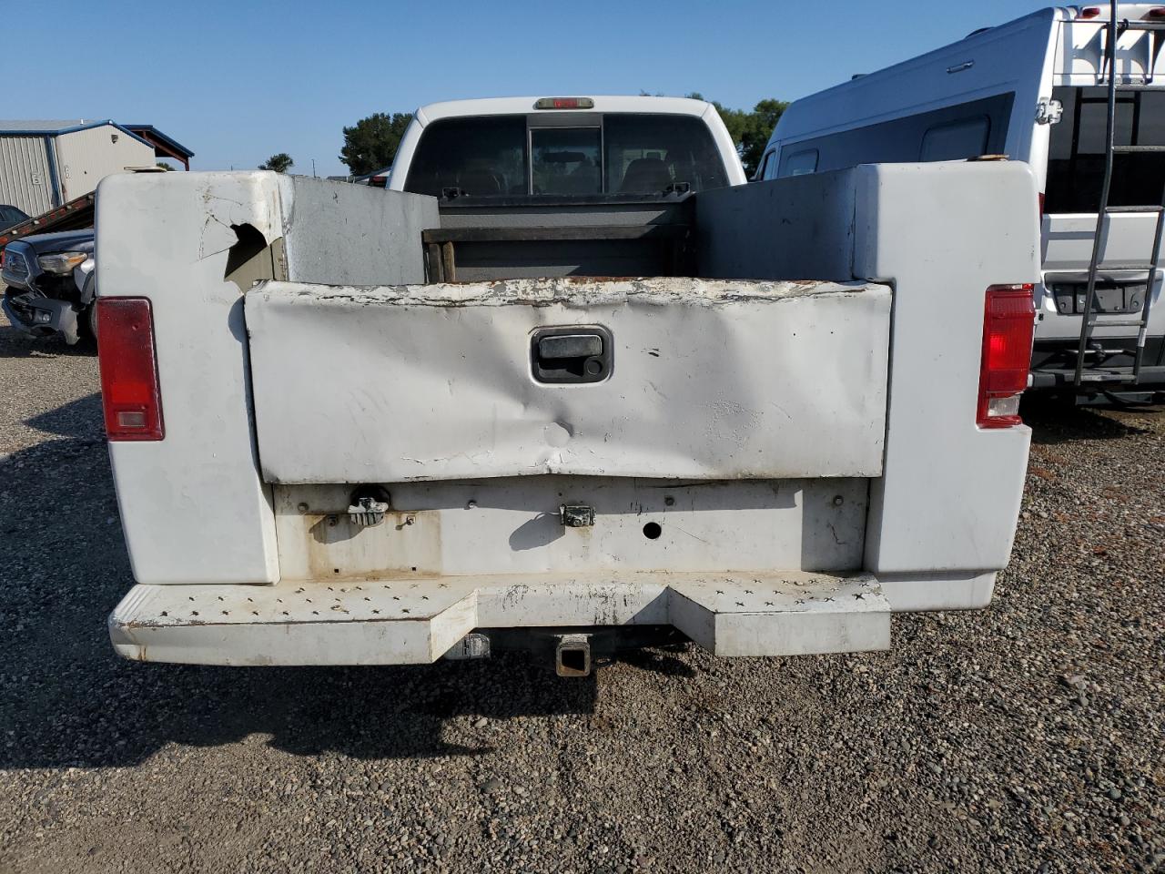 Photo 5 VIN: 1FTWX31RX8EC30437 - FORD F350 