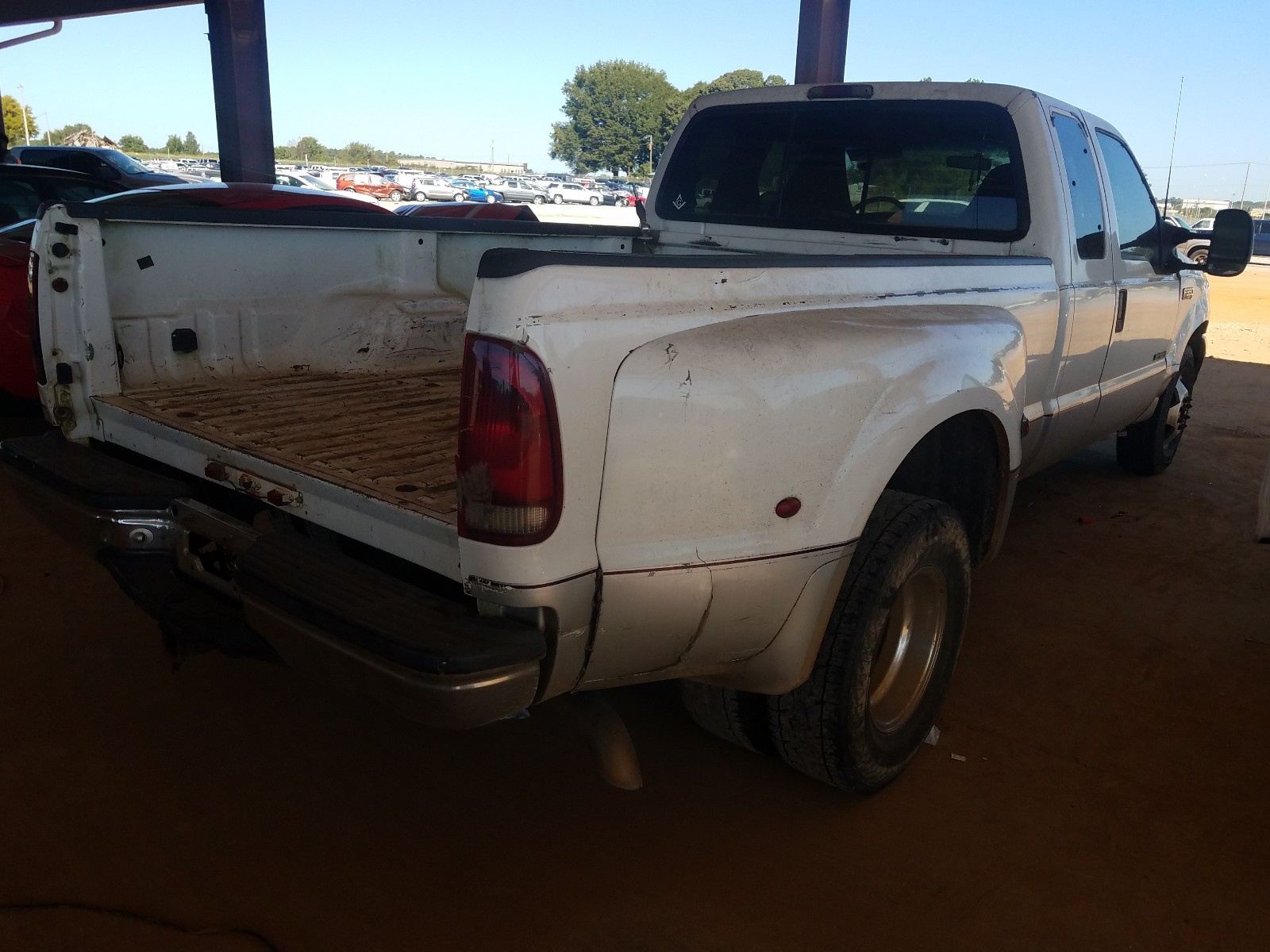 Photo 3 VIN: 1FTWX32F0XEE50575 - FORD F350 SUPER 