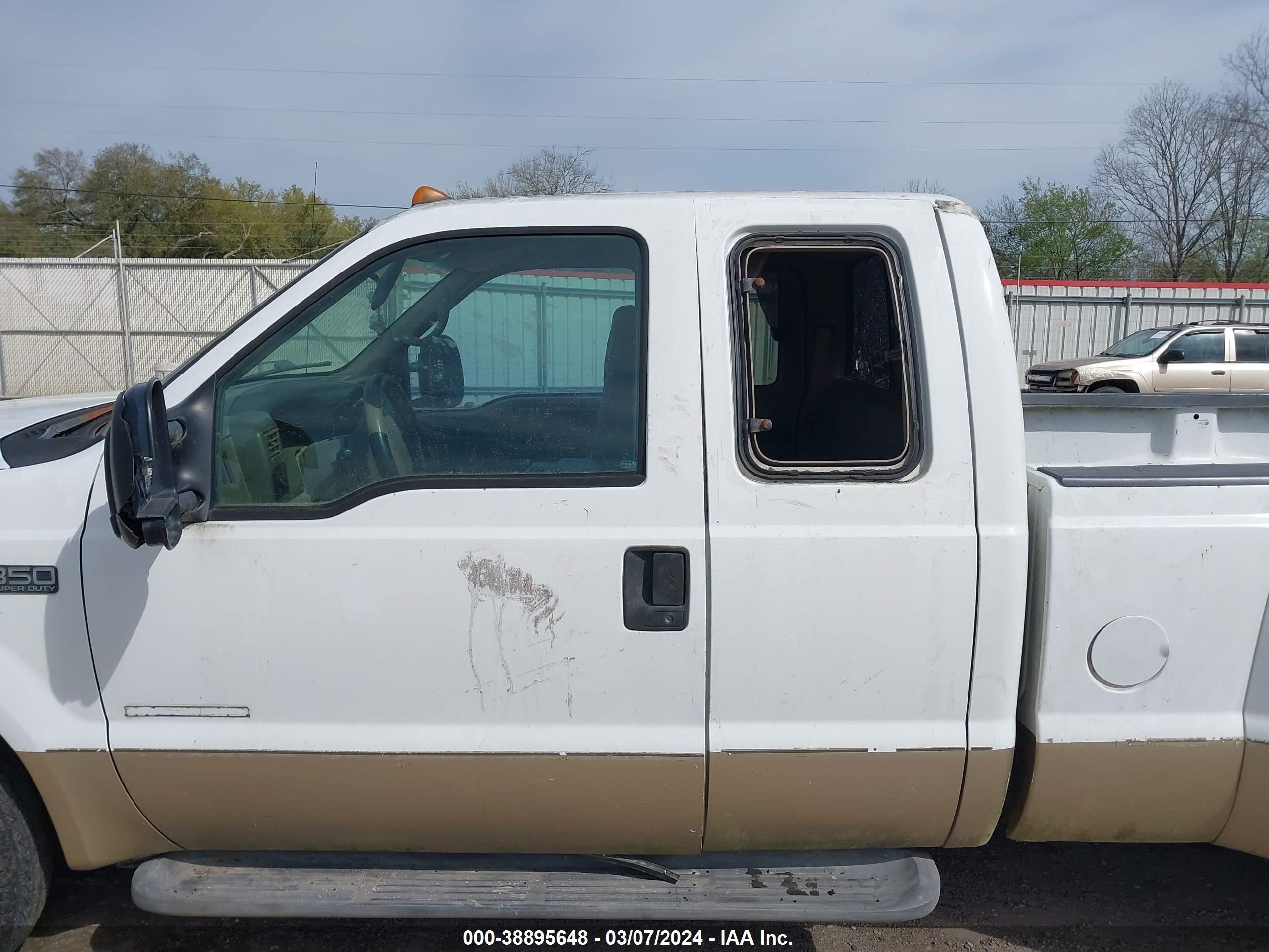 Photo 14 VIN: 1FTWX32FXYED90273 - FORD F350 