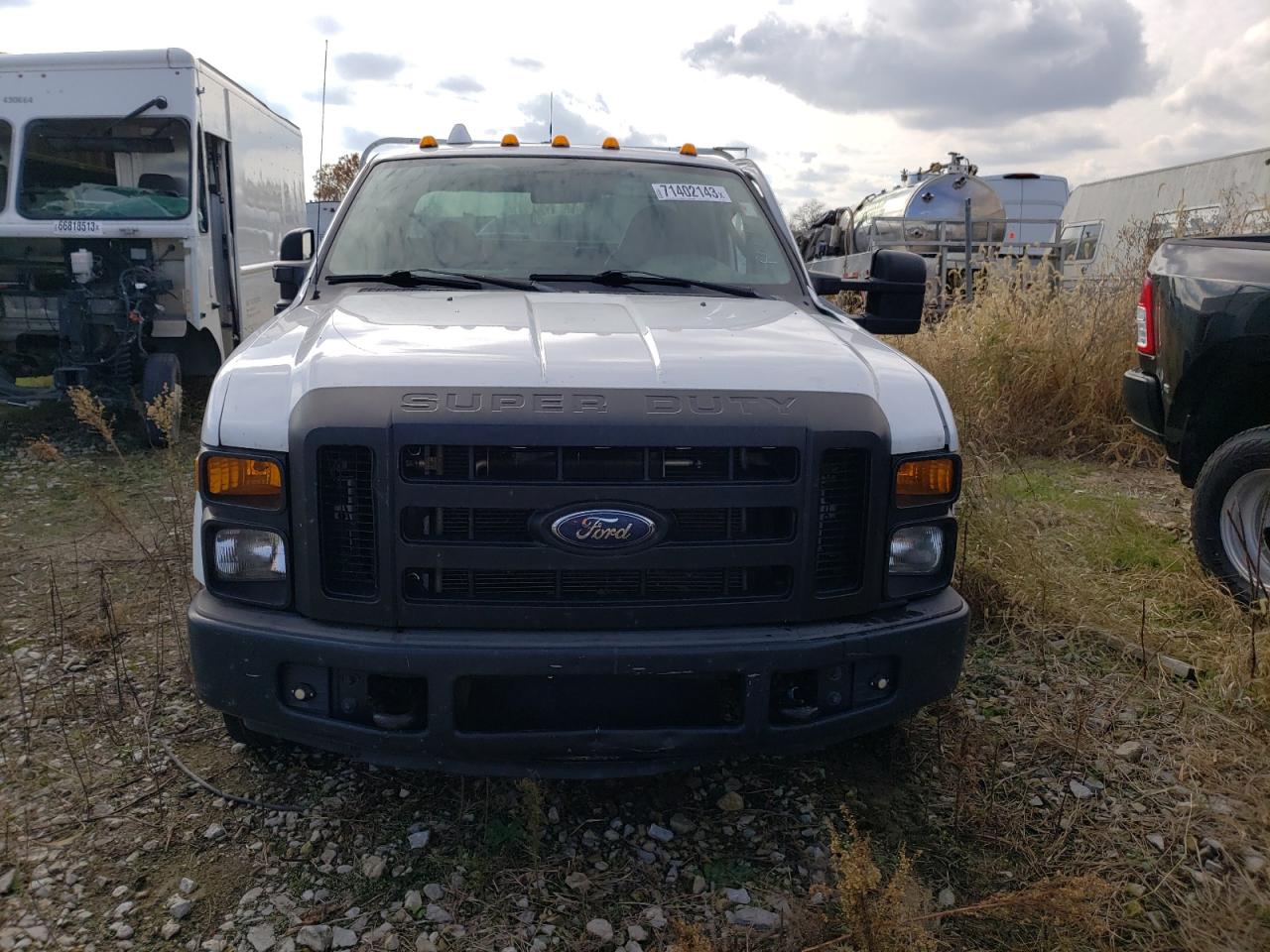 Photo 4 VIN: 1FTWX3CY5AEA95636 - FORD F350 