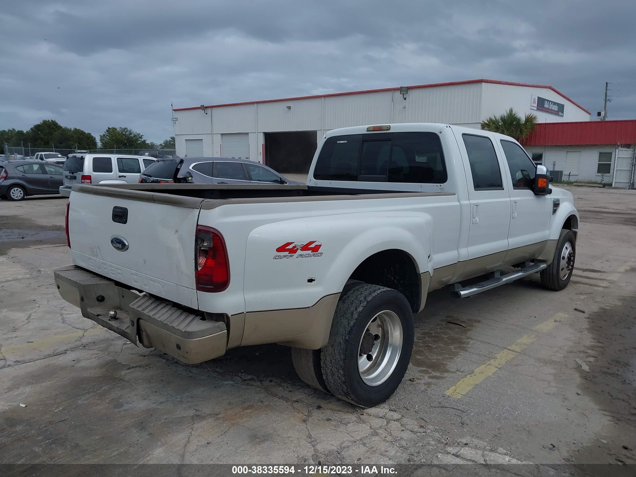 Photo 3 VIN: 1FTXW43RX8EC42002 - FORD F450 