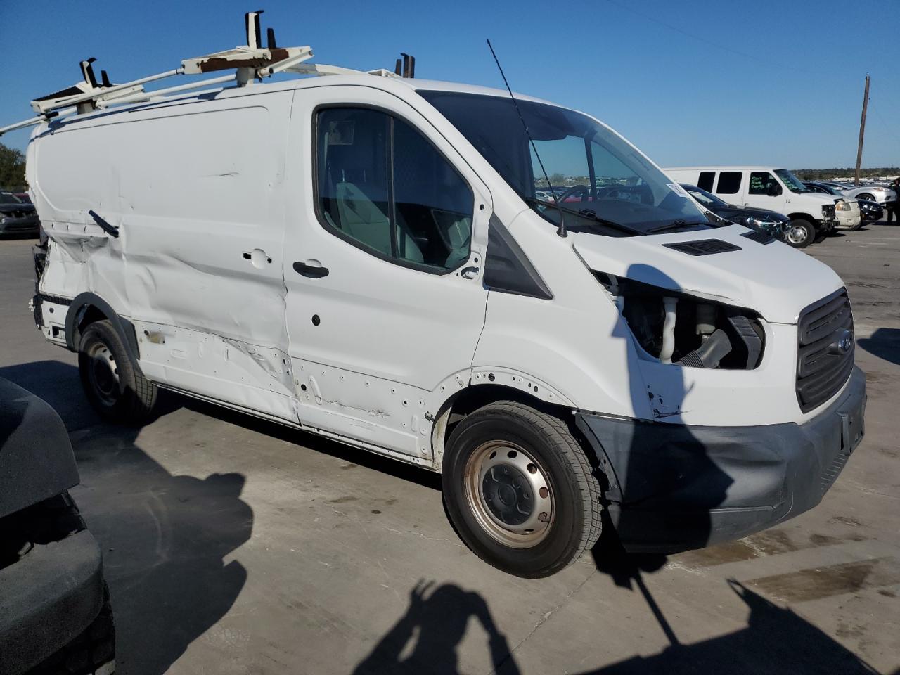 Photo 3 VIN: 1FTYE1YM1HKA68423 - FORD TRANSIT 