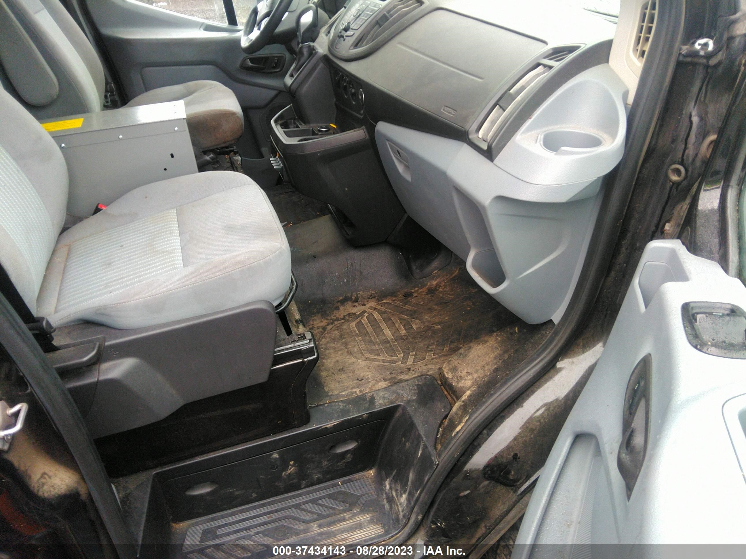 Photo 4 VIN: 1FTYE1YM2JKA11640 - FORD TRANSIT 