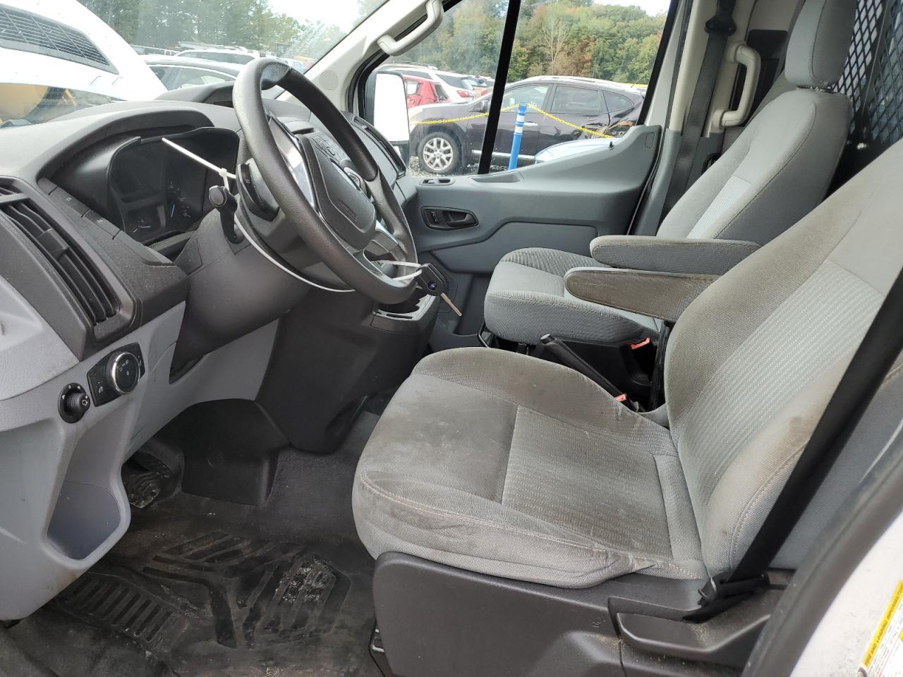 Photo 6 VIN: 1FTYE1YM3GKB28426 - FORD TRANSIT 