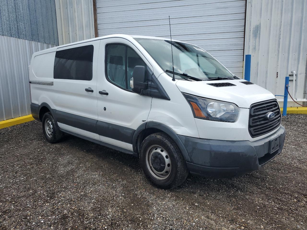 Photo 3 VIN: 1FTYE1YM4HKB18909 - FORD TRANSIT 