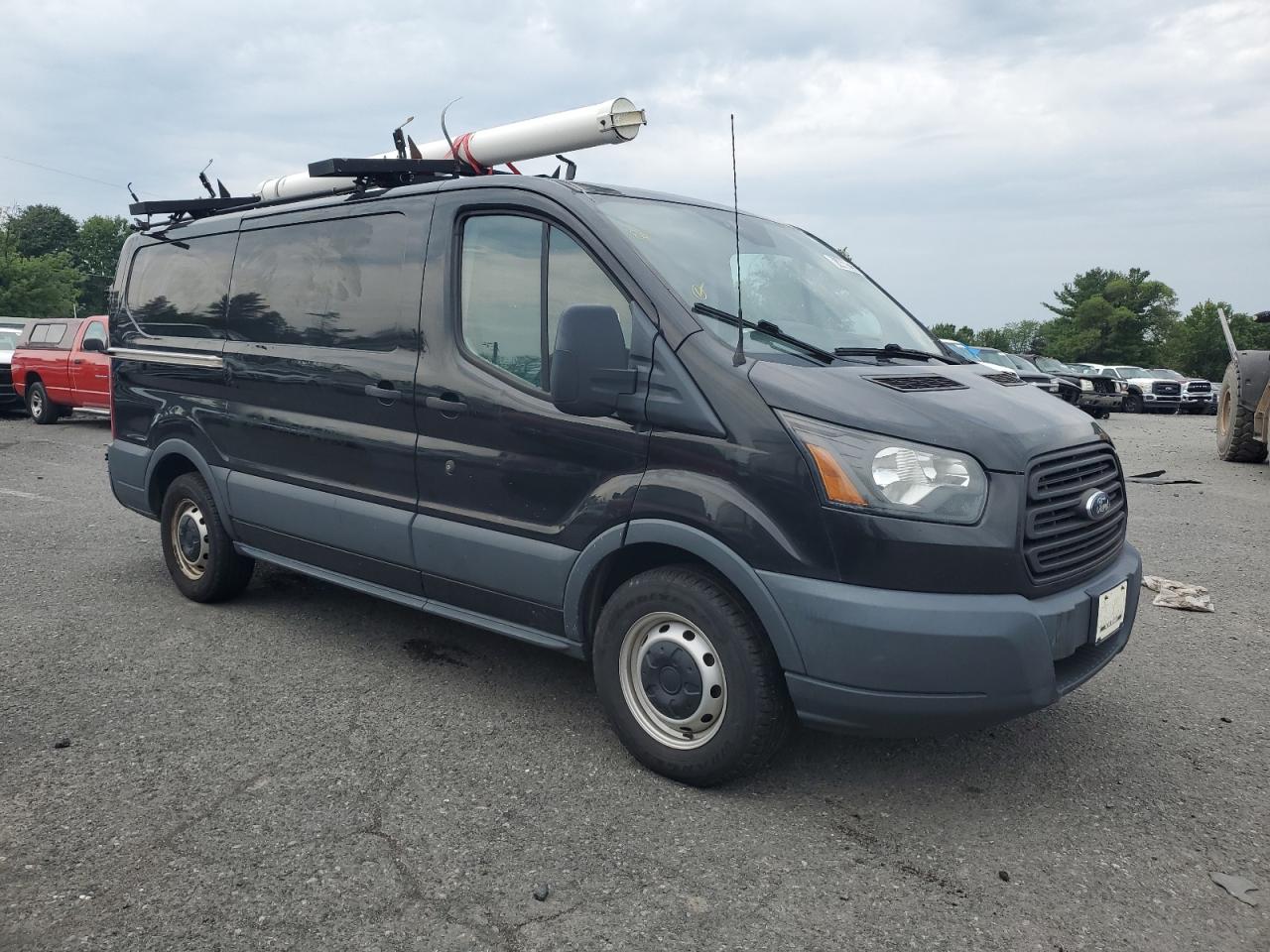 Photo 3 VIN: 1FTYE1YM5FKA21568 - FORD TRANSIT 