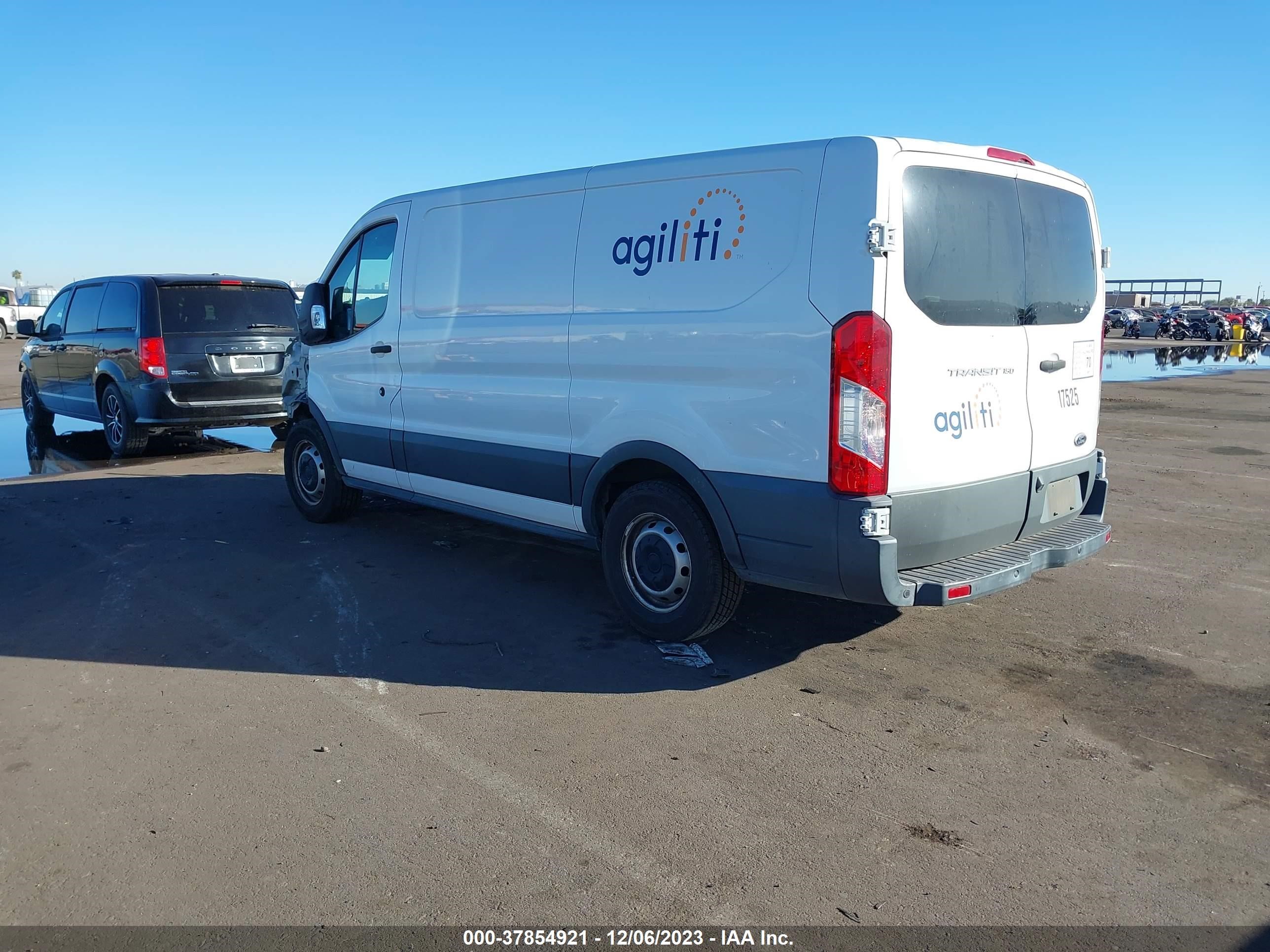 Photo 2 VIN: 1FTYE1YM5HKB48761 - FORD TRANSIT 