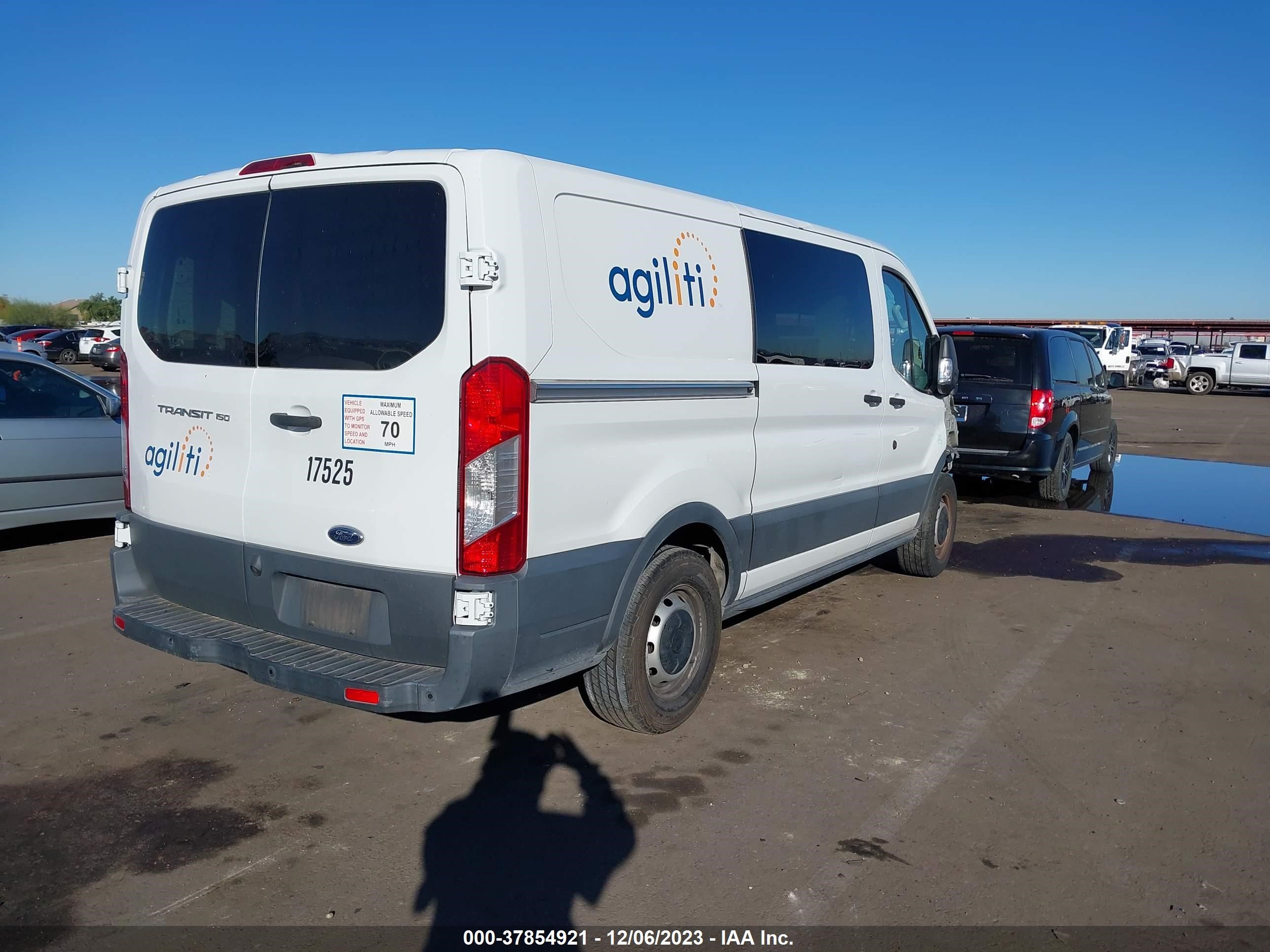 Photo 3 VIN: 1FTYE1YM5HKB48761 - FORD TRANSIT 