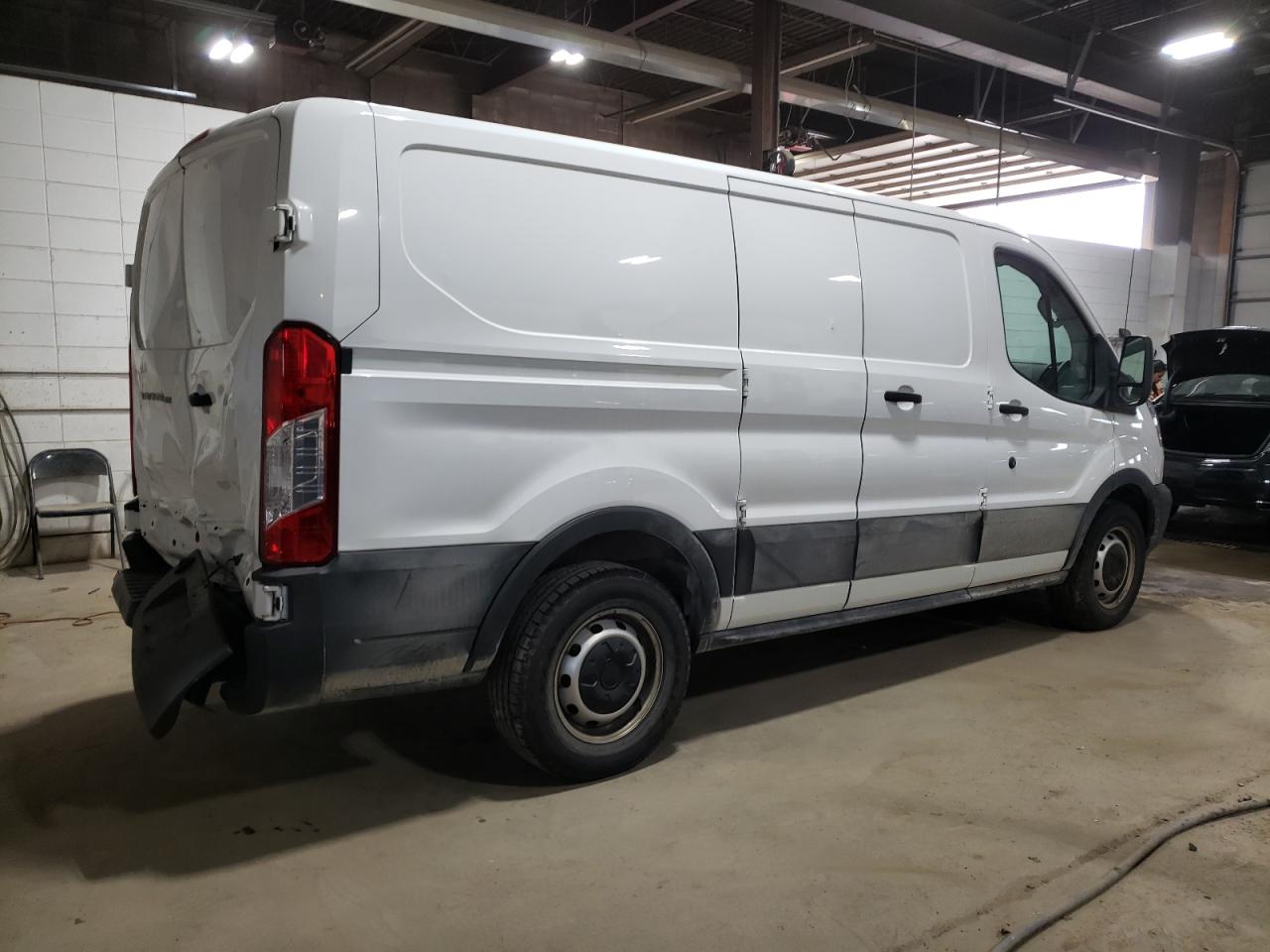 Photo 2 VIN: 1FTYE1ZM1KKB46320 - FORD TRANSIT 