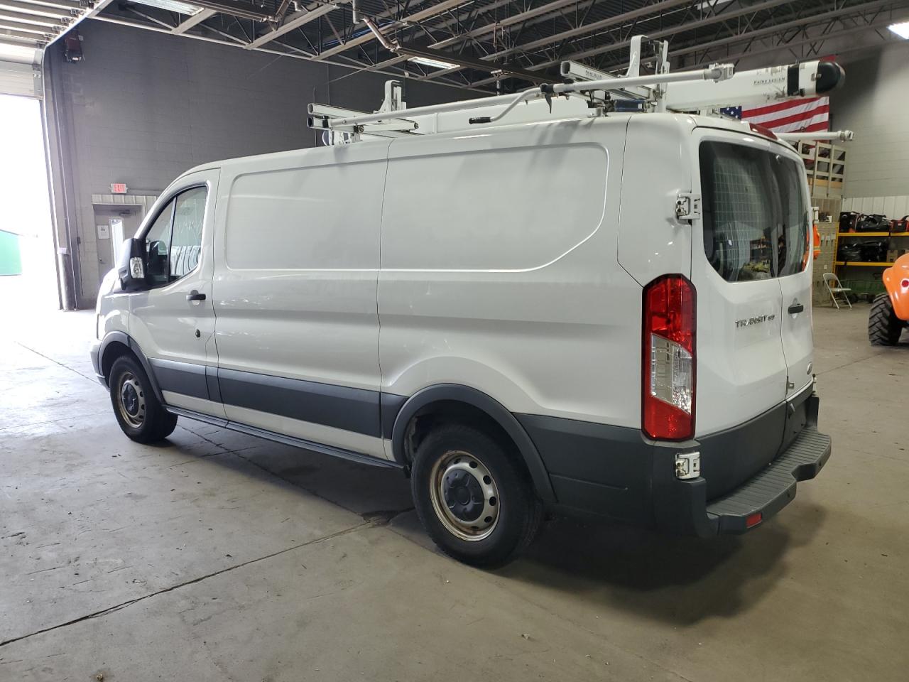 Photo 1 VIN: 1FTYE1ZM6GKB29505 - FORD TRANSIT 