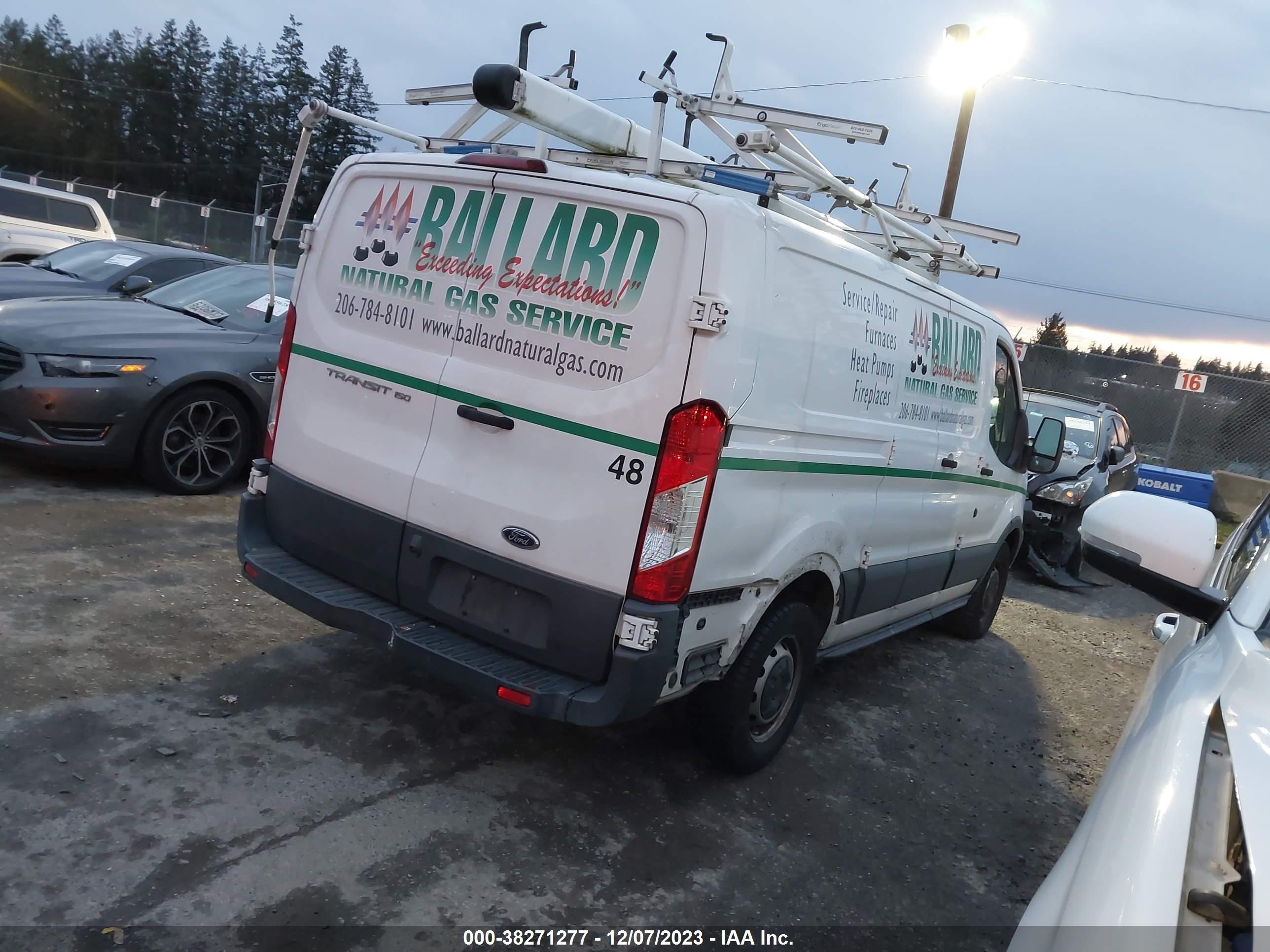 Photo 3 VIN: 1FTYE1ZM7HKB07059 - FORD TRANSIT 