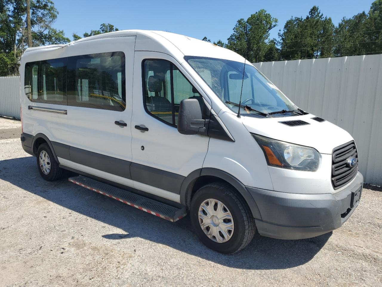 Photo 3 VIN: 1FTYE2CM2GKB25949 - FORD TRANSIT 