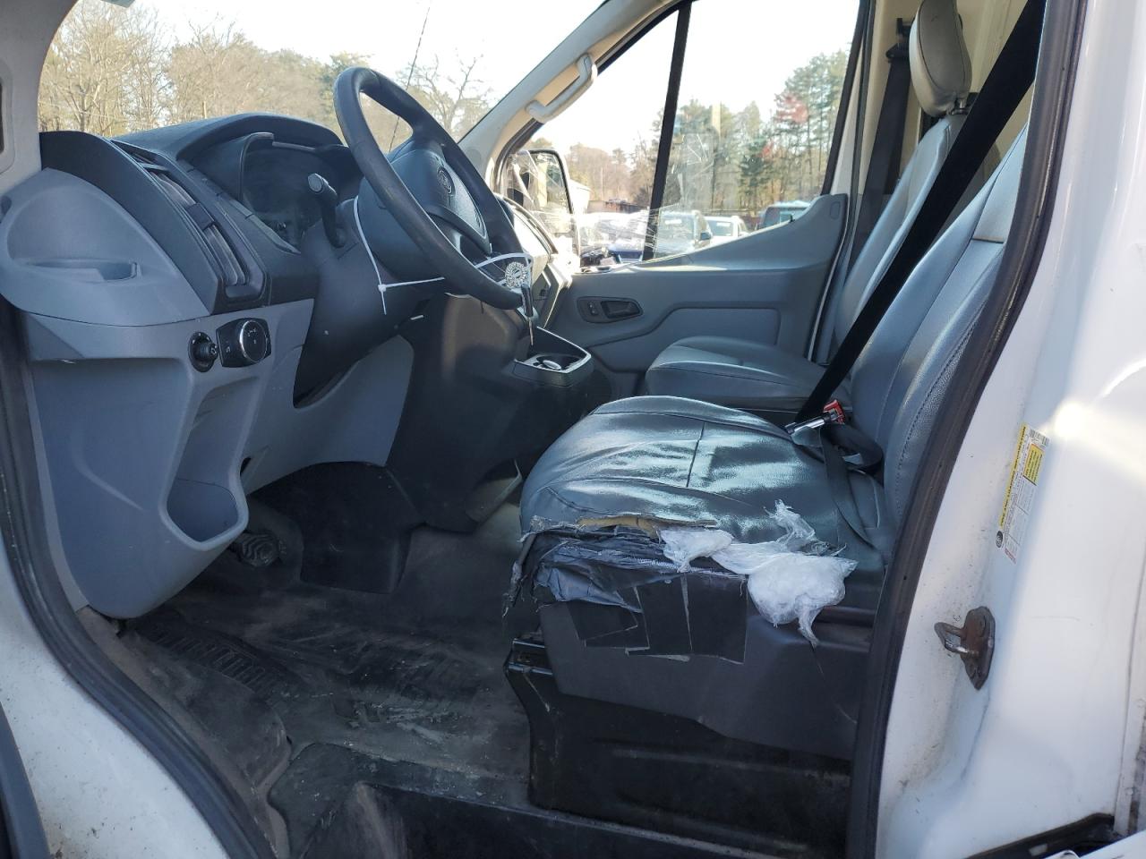 Photo 6 VIN: 1FTYE2CM4HKA29371 - FORD TRANSIT 