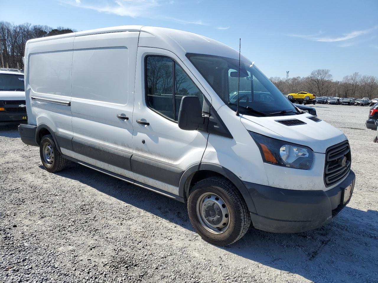 Photo 3 VIN: 1FTYE2CM5HKB46151 - FORD TRANSIT 