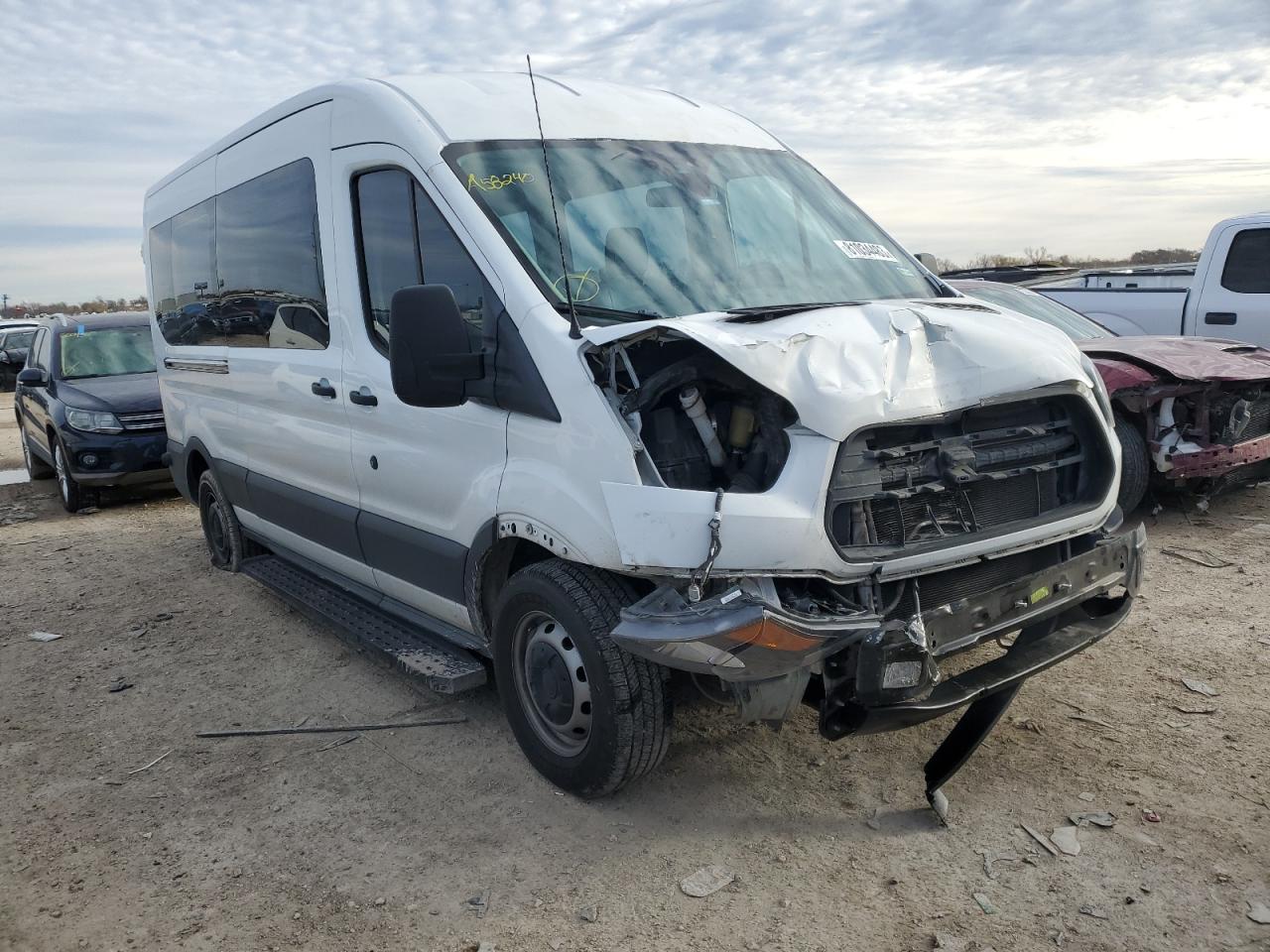 Photo 3 VIN: 1FTYE2CM5JKA58240 - FORD TRANSIT 