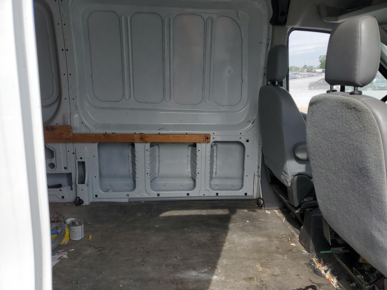 Photo 9 VIN: 1FTYE2CM7JKA94348 - FORD TRANSIT 