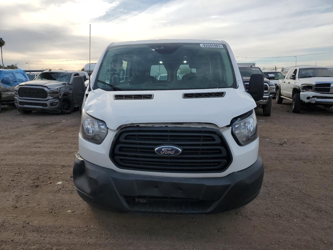 Photo 4 VIN: 1FTYE2YMXKKA84732 - FORD TRANSIT 