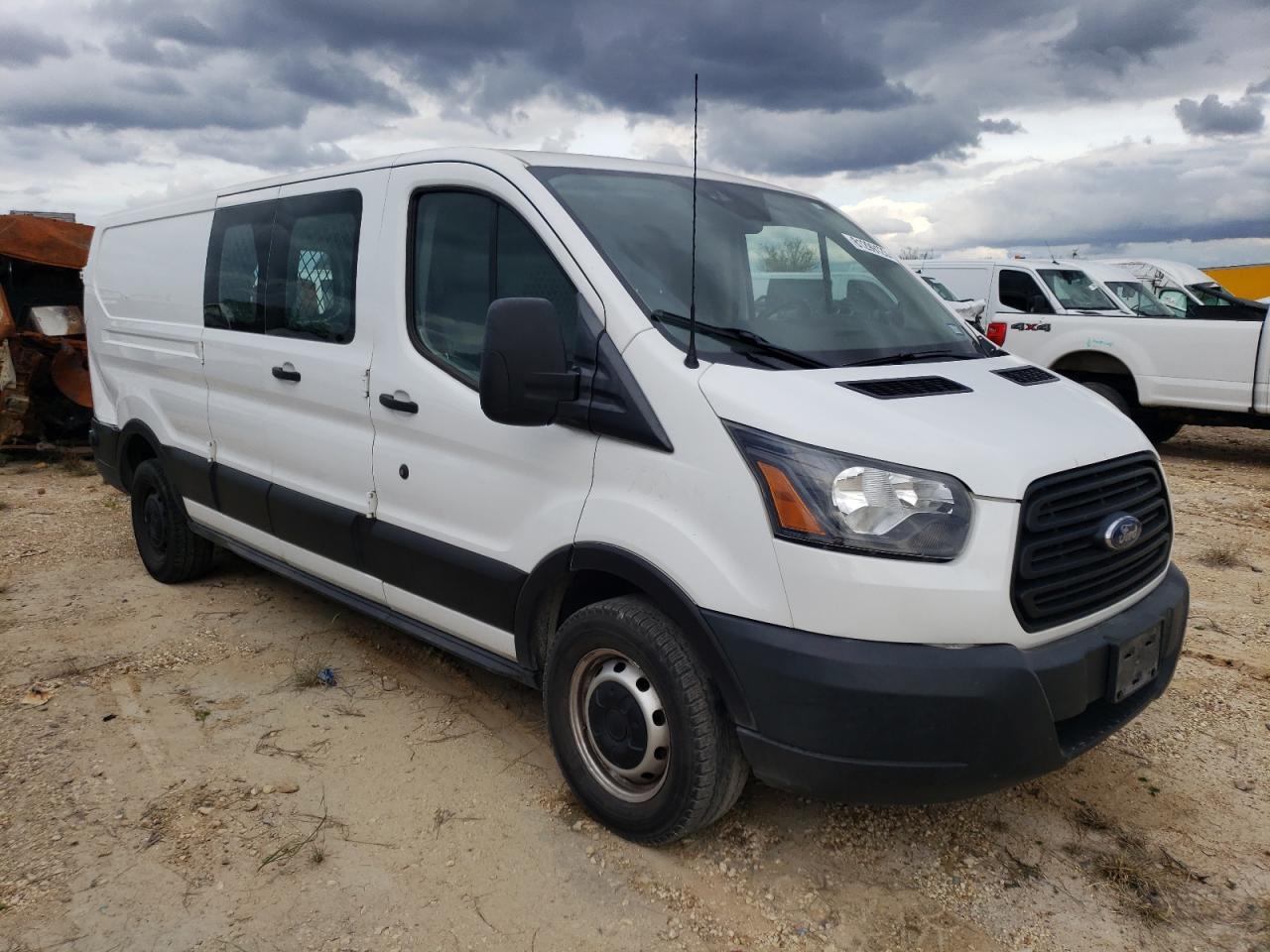 Photo 3 VIN: 1FTYE9ZM4KKA08608 - FORD TRANSIT 