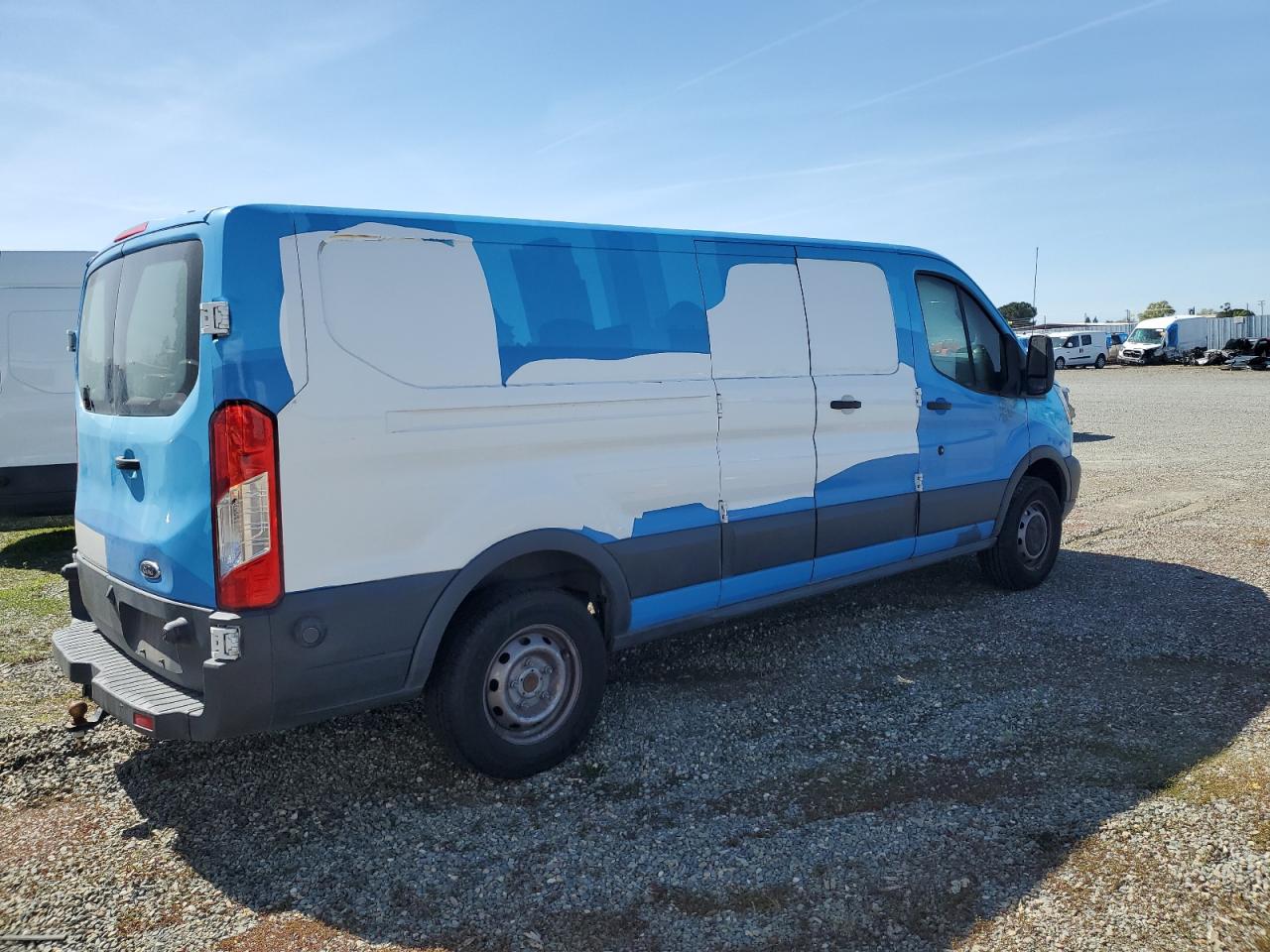 Photo 2 VIN: 1FTYE9ZMXHKB14683 - FORD TRANSIT 