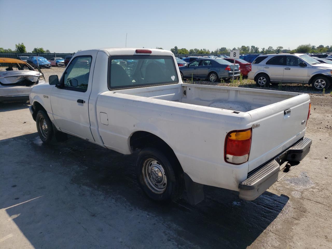 Photo 1 VIN: 1FTYR10C1XUA78525 - FORD RANGER 