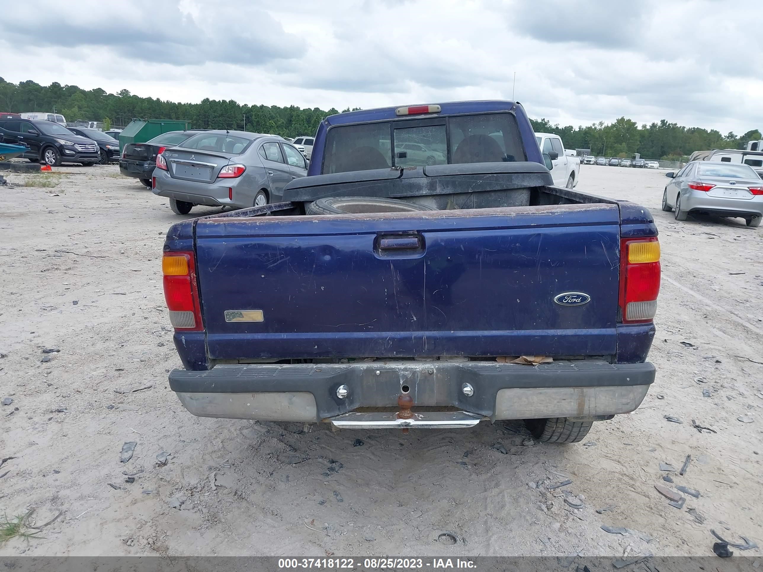 Photo 14 VIN: 1FTYR10C4WUA67209 - FORD RANGER 