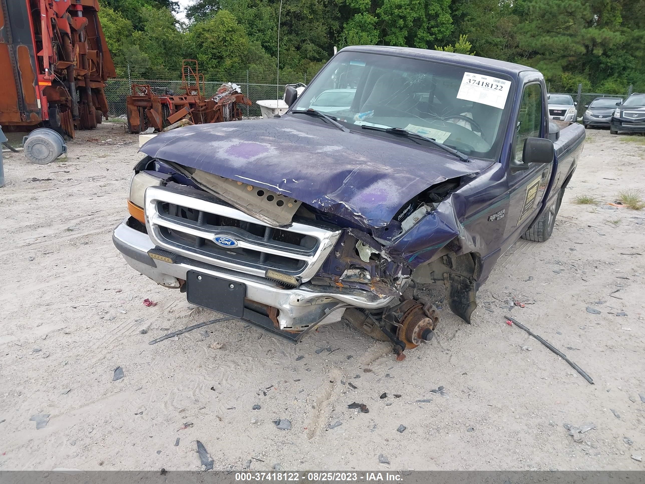 Photo 5 VIN: 1FTYR10C4WUA67209 - FORD RANGER 