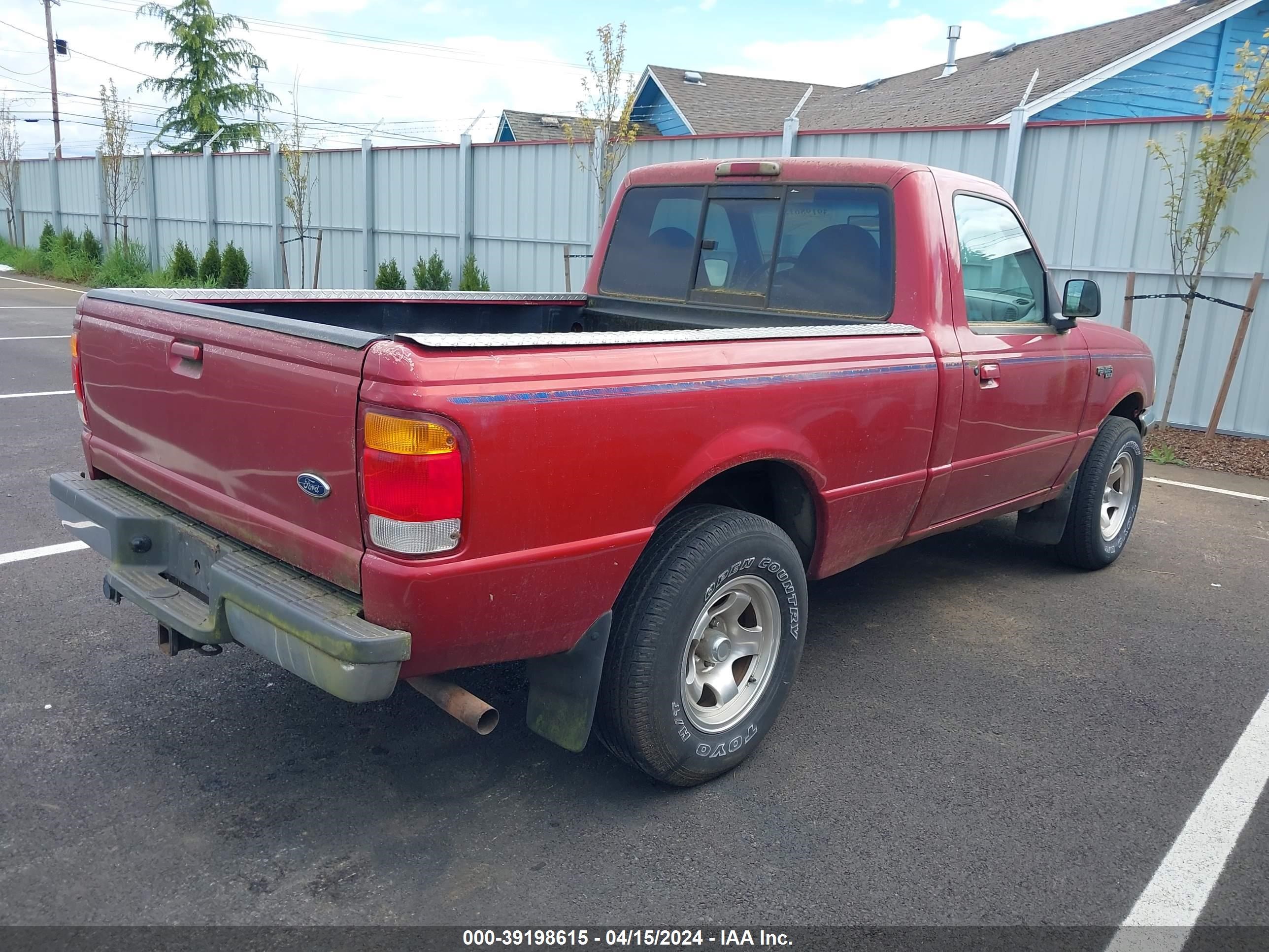 Photo 3 VIN: 1FTYR10C6WUB76898 - FORD RANGER 