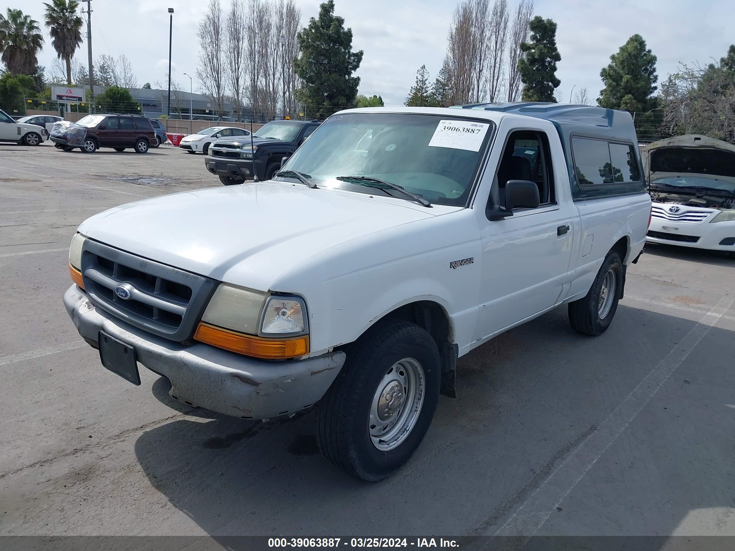 Photo 1 VIN: 1FTYR10C6YTB39665 - FORD RANGER 