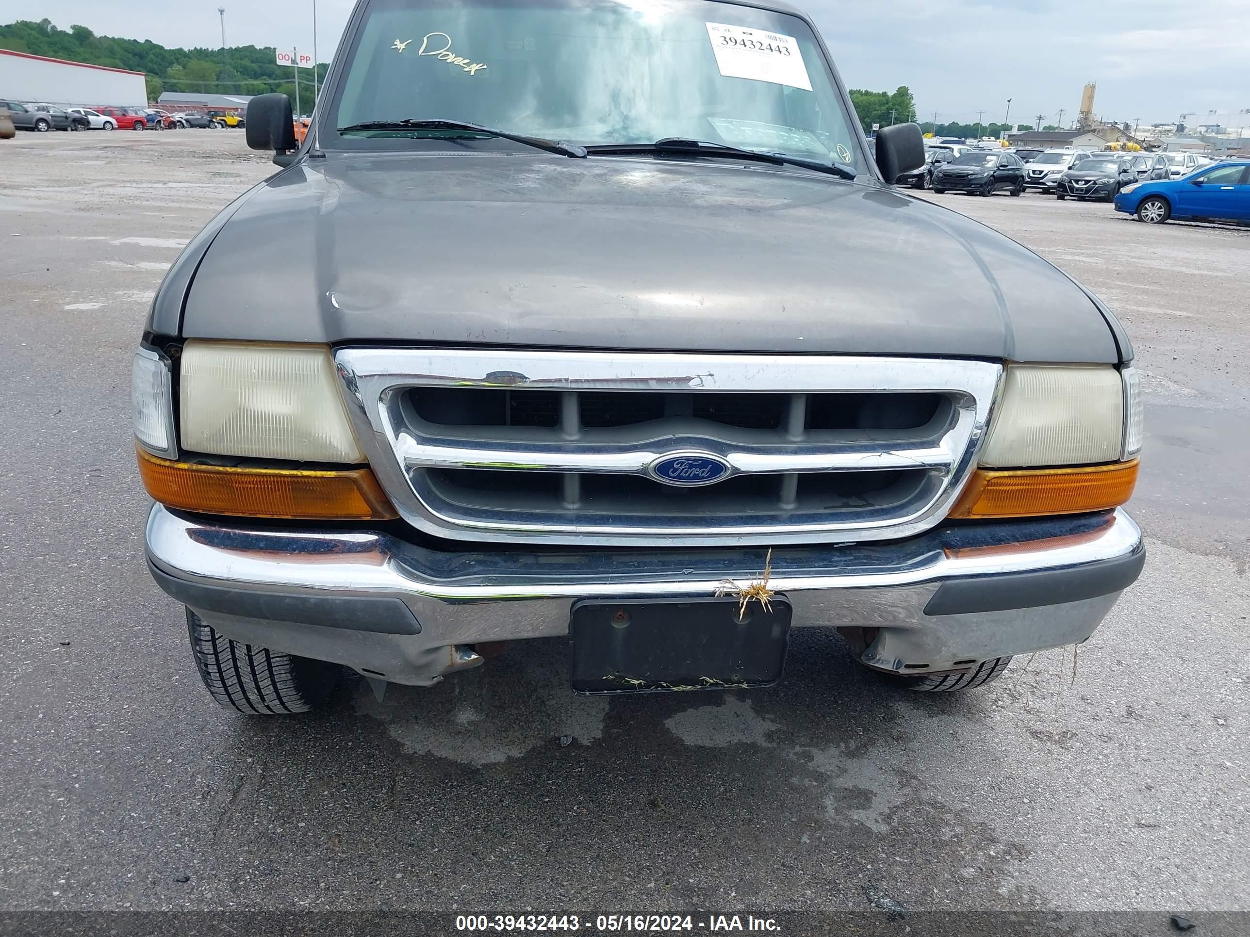 Photo 5 VIN: 1FTYR10C9WPA55992 - FORD RANGER 