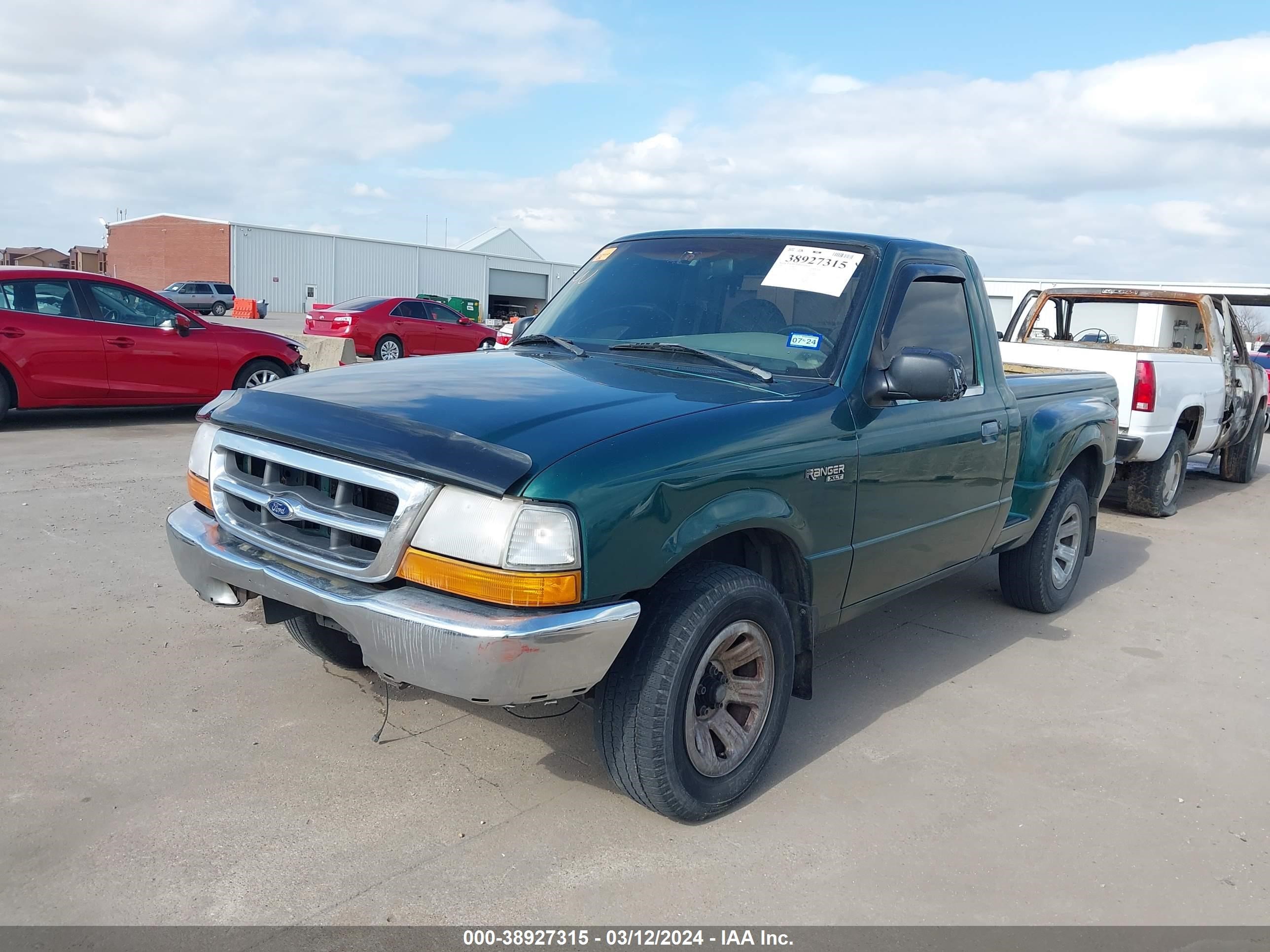 Photo 1 VIN: 1FTYR10C9YPA96853 - FORD RANGER 