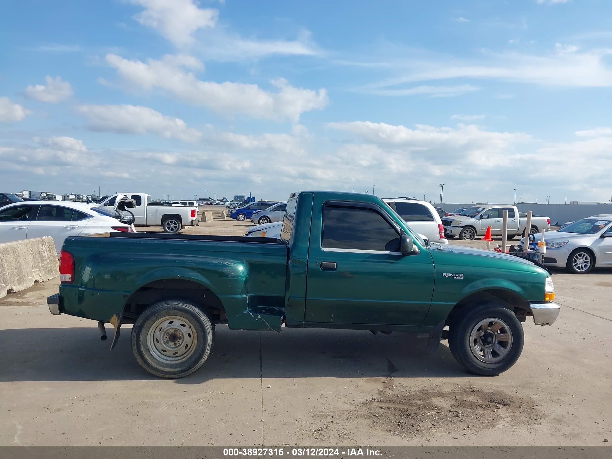 Photo 17 VIN: 1FTYR10C9YPA96853 - FORD RANGER 