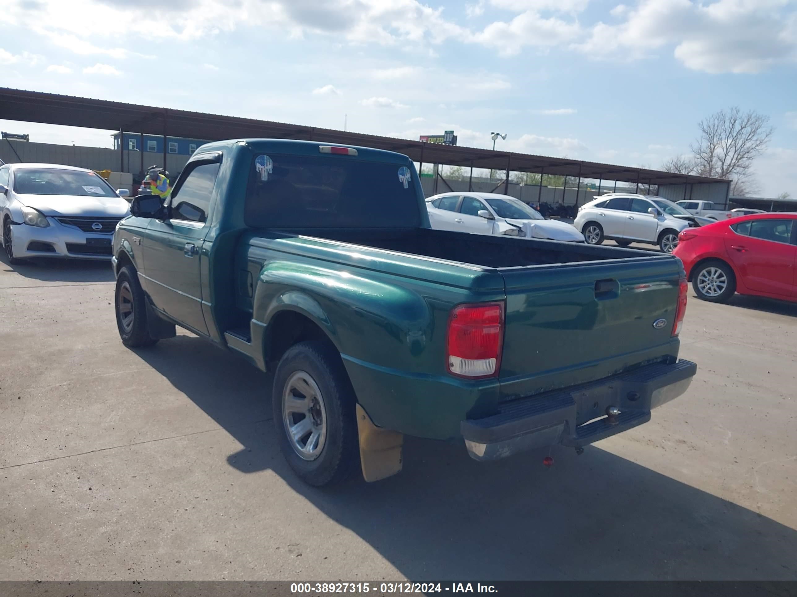 Photo 2 VIN: 1FTYR10C9YPA96853 - FORD RANGER 