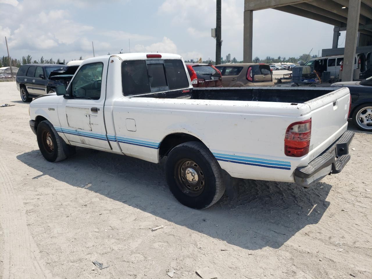 Photo 1 VIN: 1FTYR10D02PB57040 - FORD RANGER 