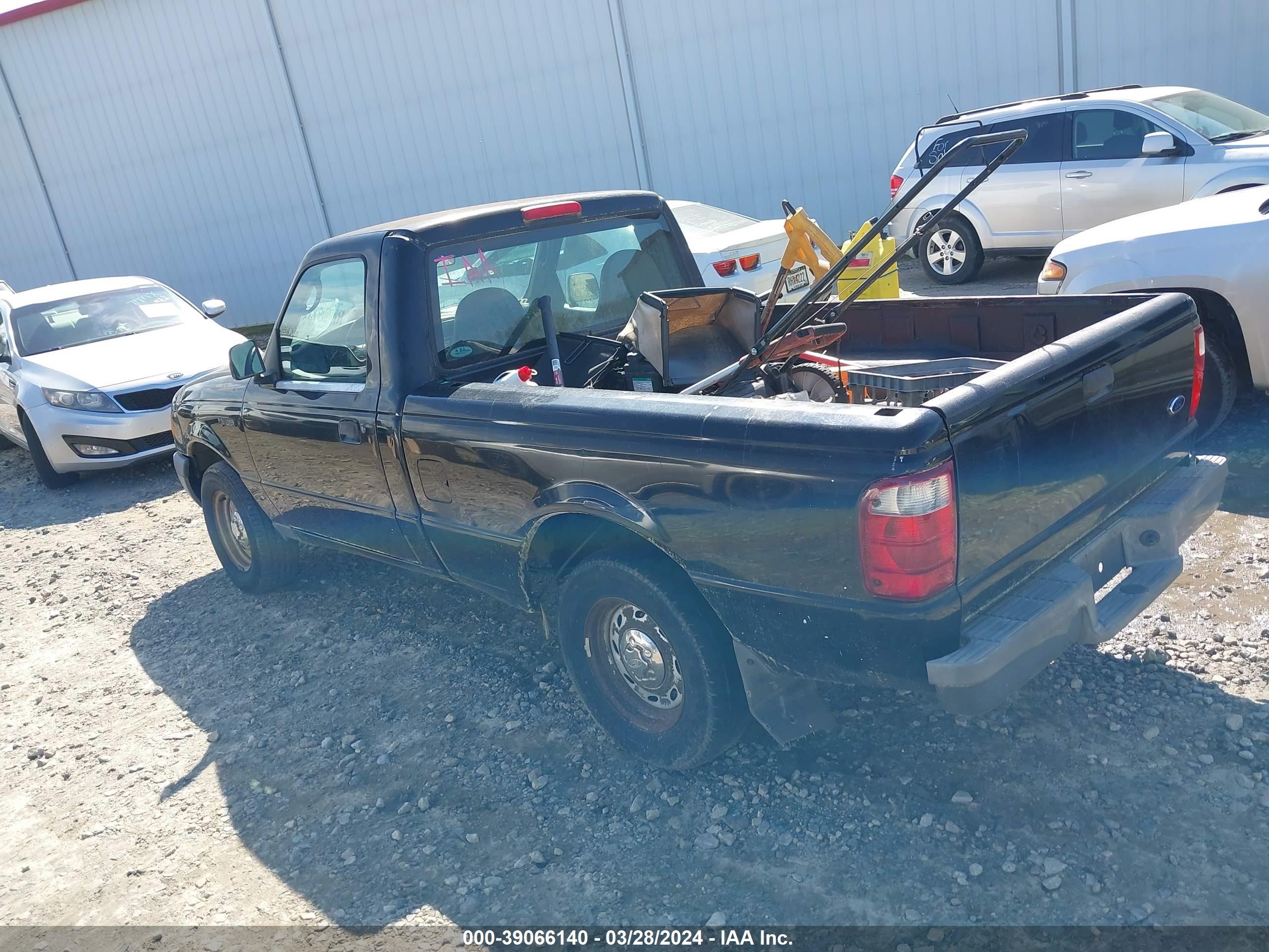 Photo 2 VIN: 1FTYR10D03PB35136 - FORD RANGER 