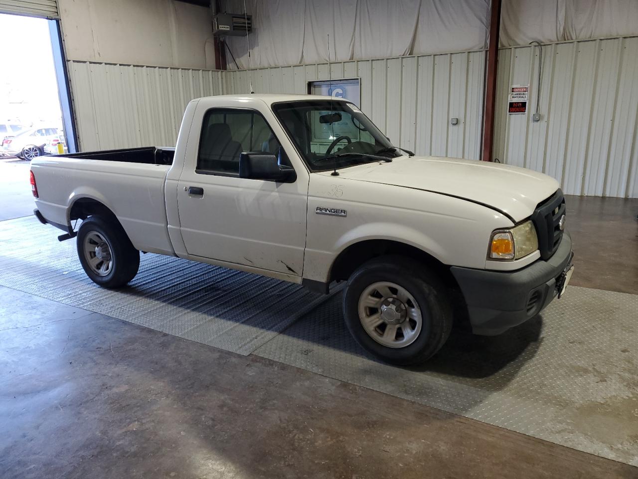 Photo 3 VIN: 1FTYR10D08PA84907 - FORD RANGER 