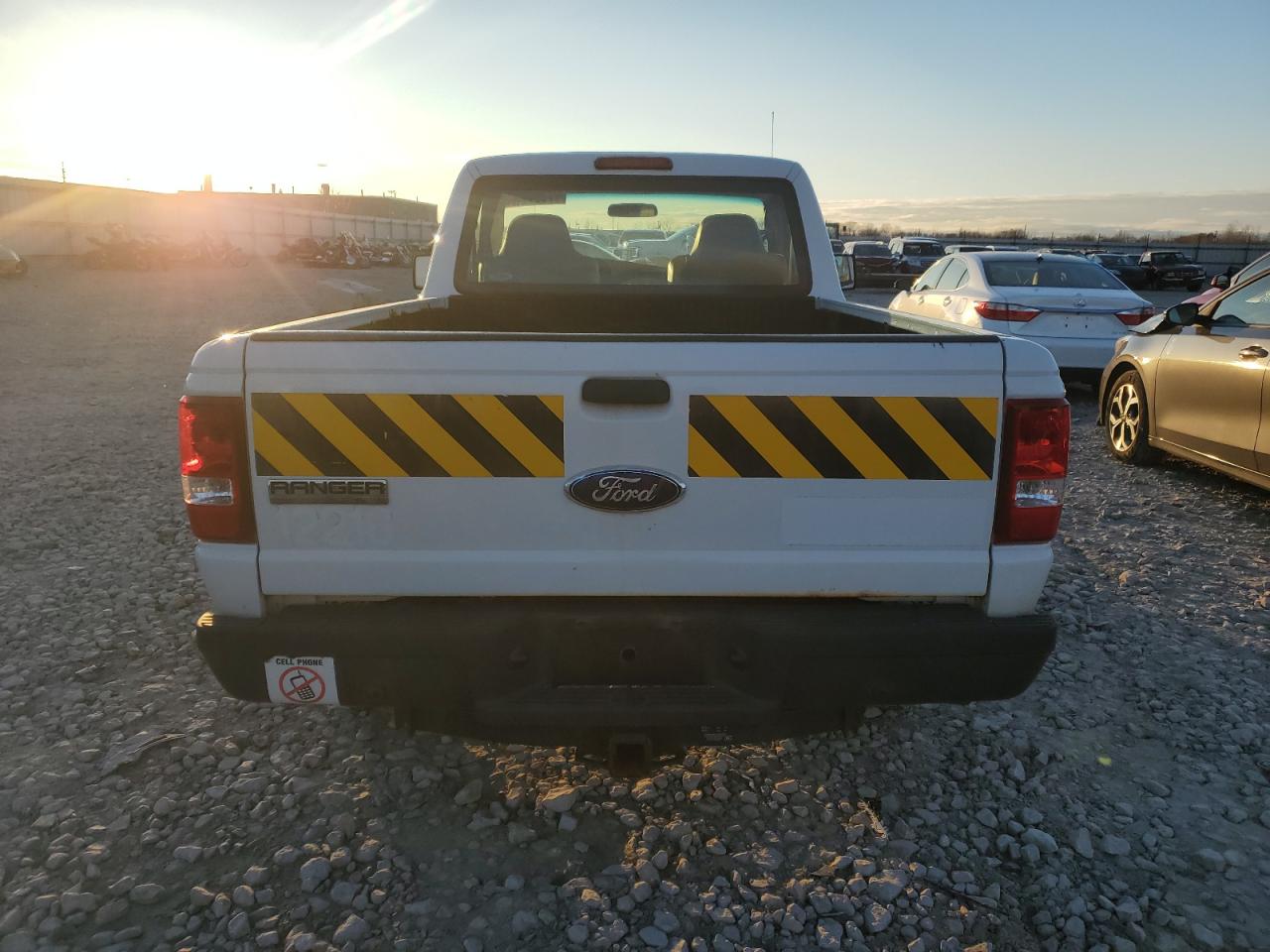 Photo 5 VIN: 1FTYR10D09PA51651 - FORD RANGER 