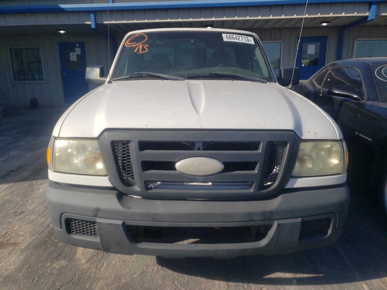 Photo 4 VIN: 1FTYR10D17PA31647 - FORD RANGER 