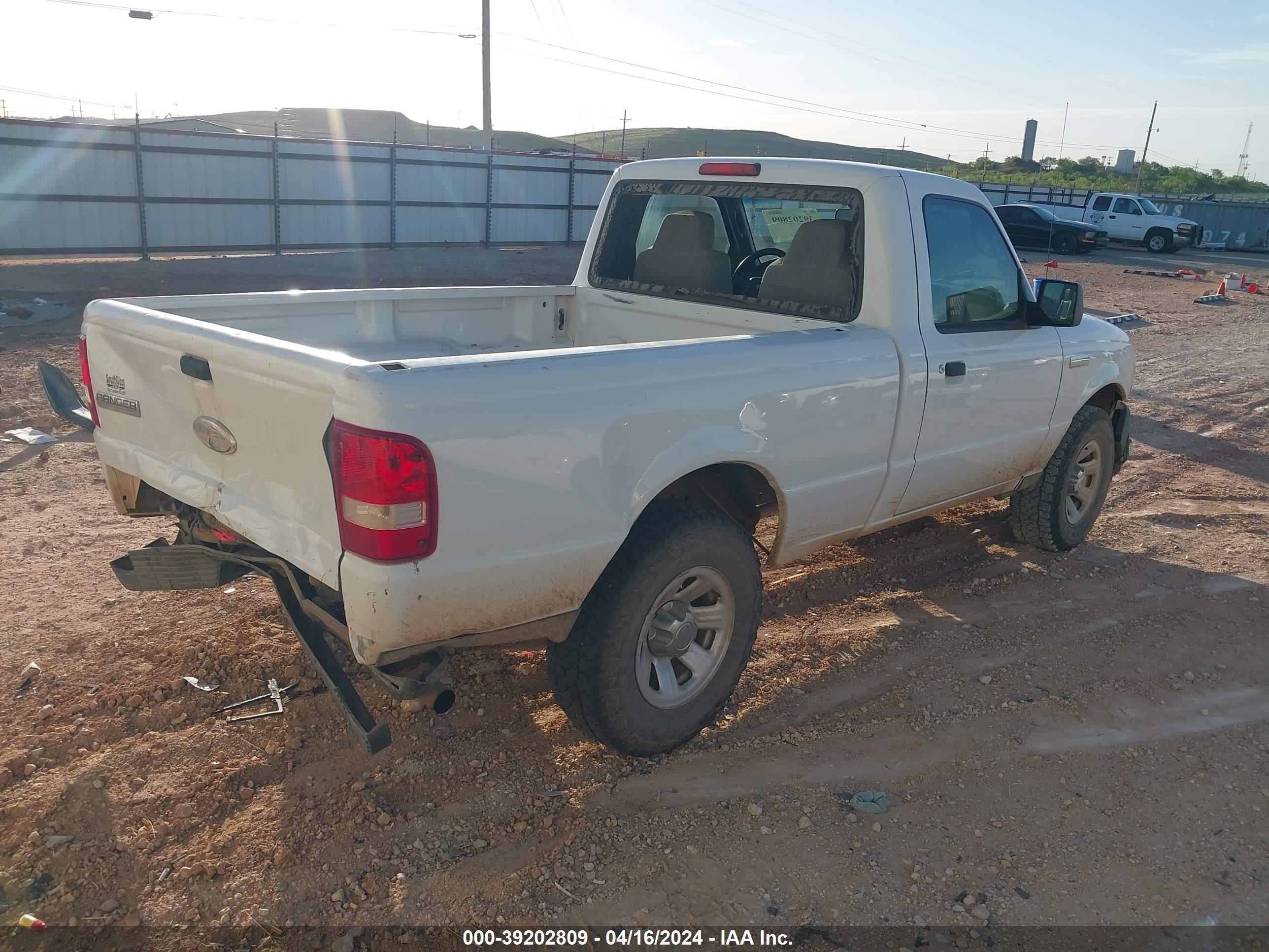 Photo 3 VIN: 1FTYR10D18PB08891 - FORD RANGER 