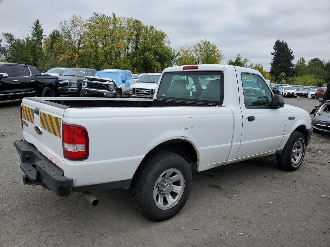 Photo 2 VIN: 1FTYR10D19PA09912 - FORD RANGER 