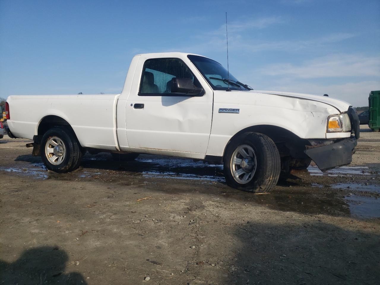 Photo 3 VIN: 1FTYR10D28PB17633 - FORD RANGER 