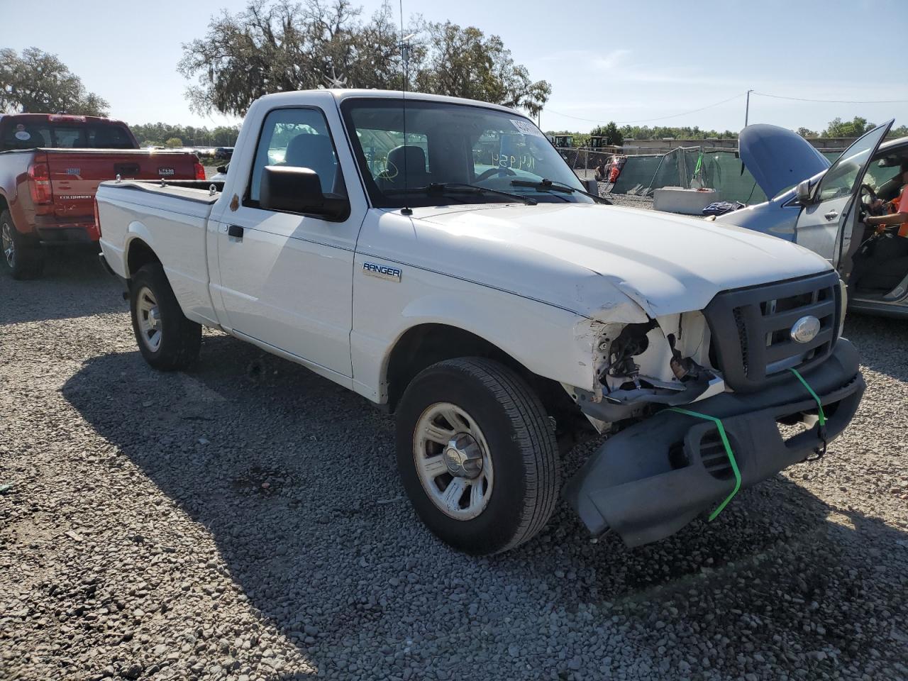 Photo 3 VIN: 1FTYR10D38PA57765 - FORD RANGER 