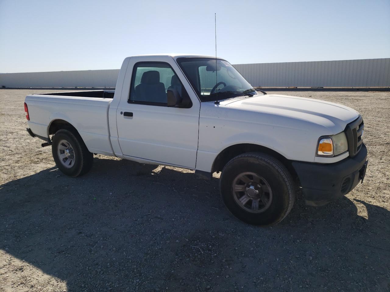 Photo 3 VIN: 1FTYR10D39PA55113 - FORD RANGER 