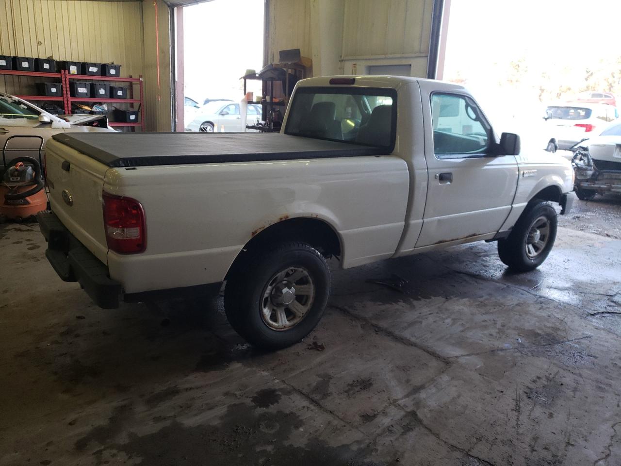 Photo 2 VIN: 1FTYR10D47PA27513 - FORD RANGER 