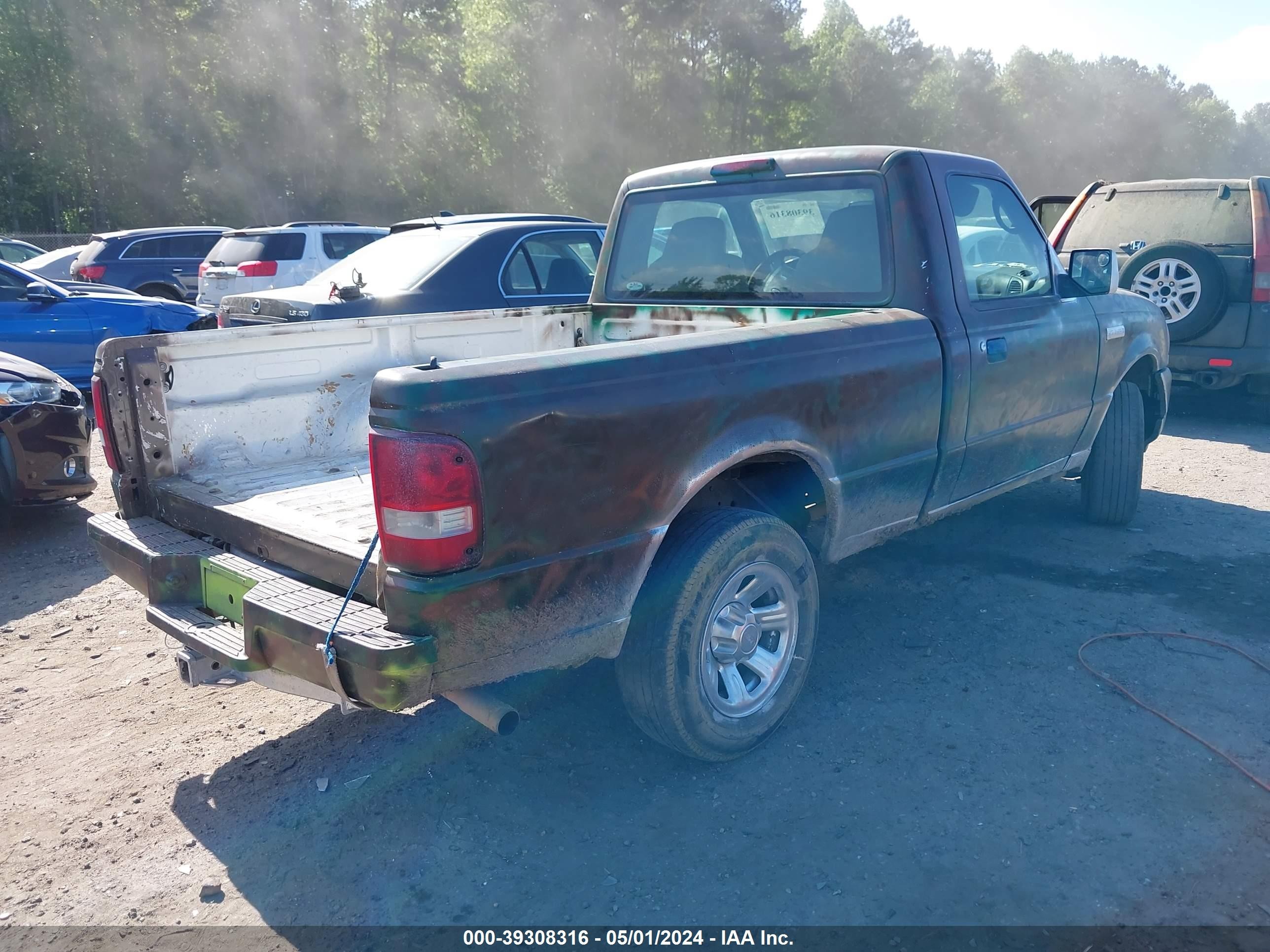 Photo 3 VIN: 1FTYR10D49PA02128 - FORD RANGER 