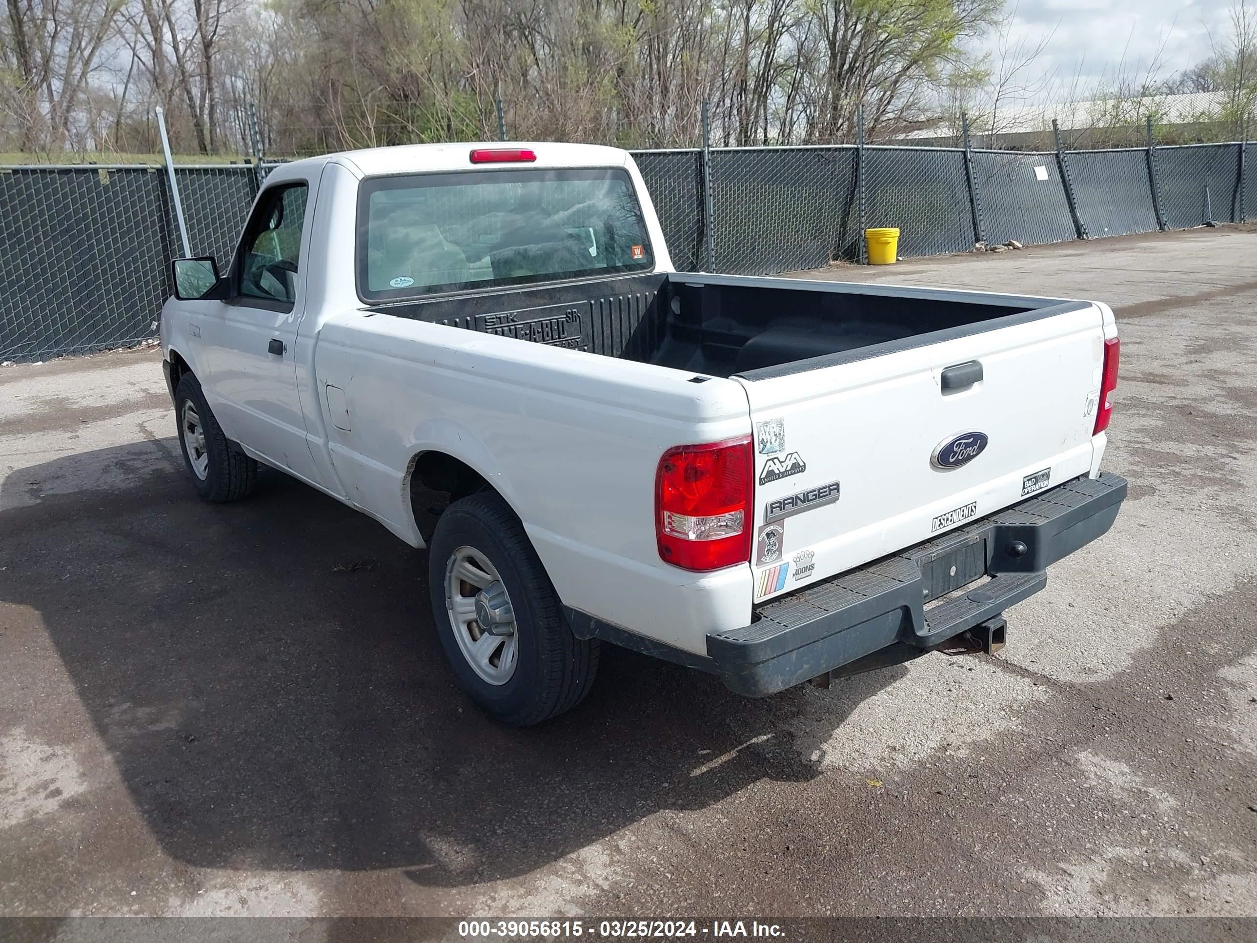 Photo 2 VIN: 1FTYR10D49PA66976 - FORD RANGER 