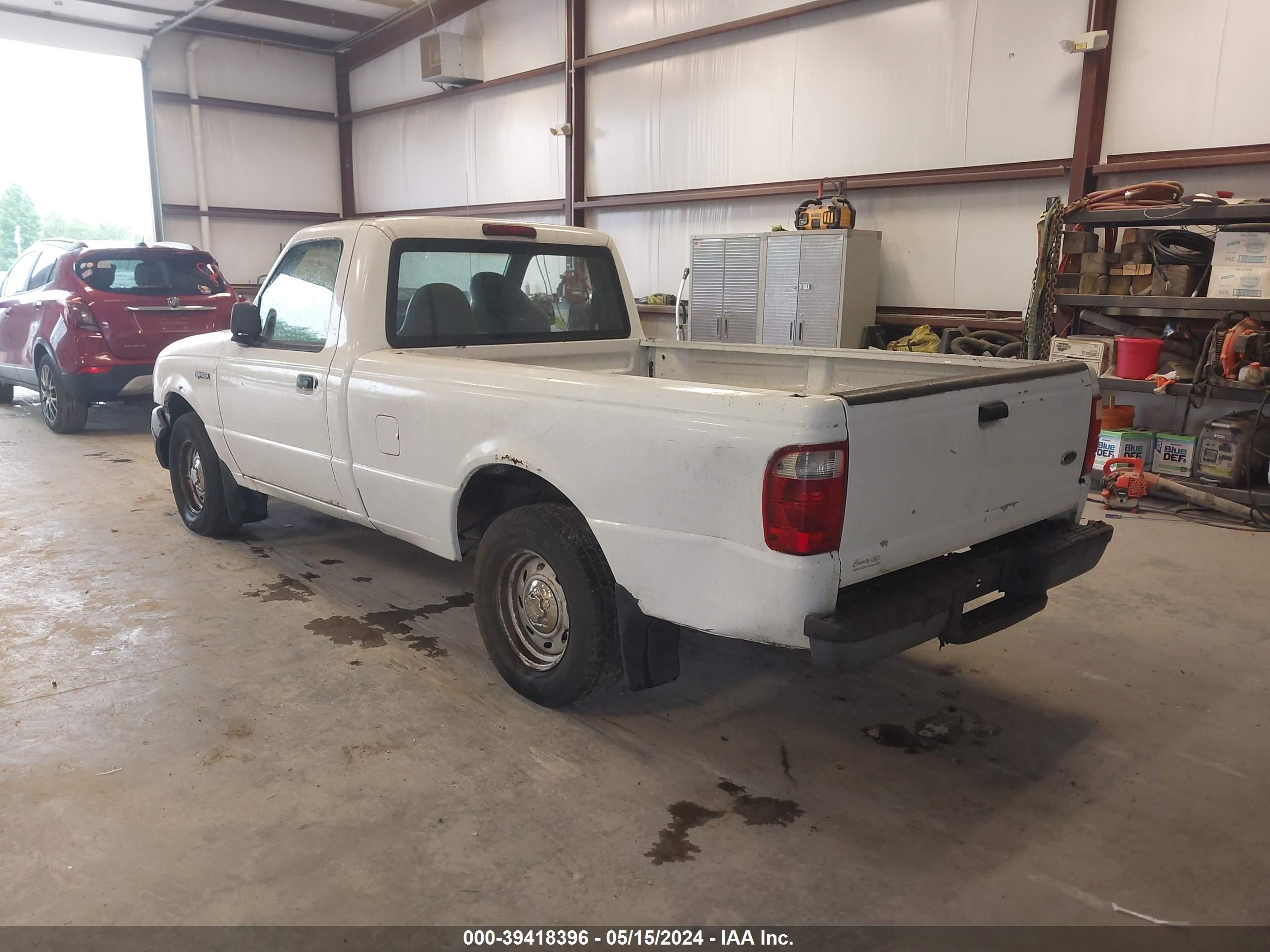 Photo 2 VIN: 1FTYR10D52TA77384 - FORD RANGER 