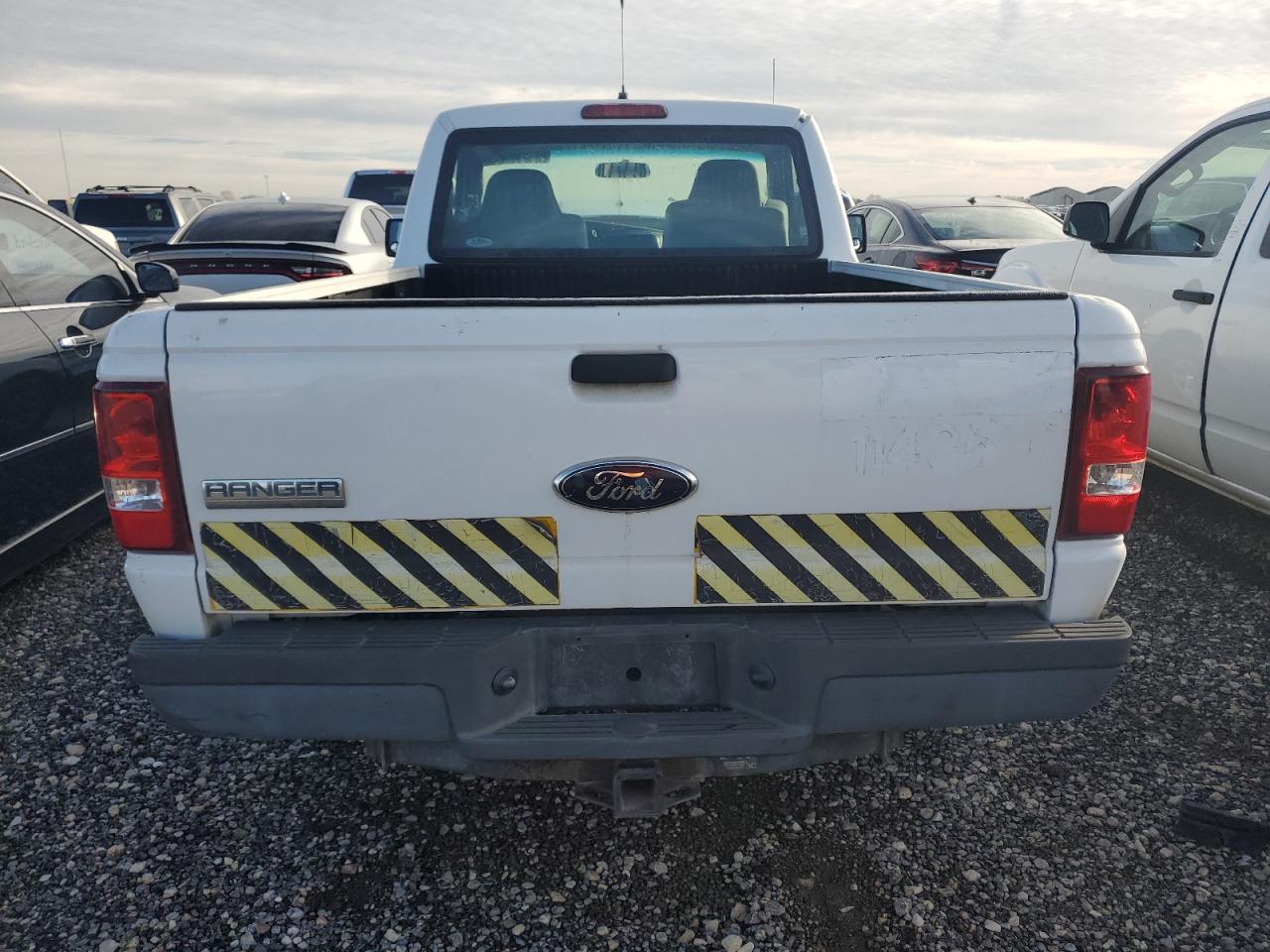 Photo 5 VIN: 1FTYR10D59PA44288 - FORD RANGER 