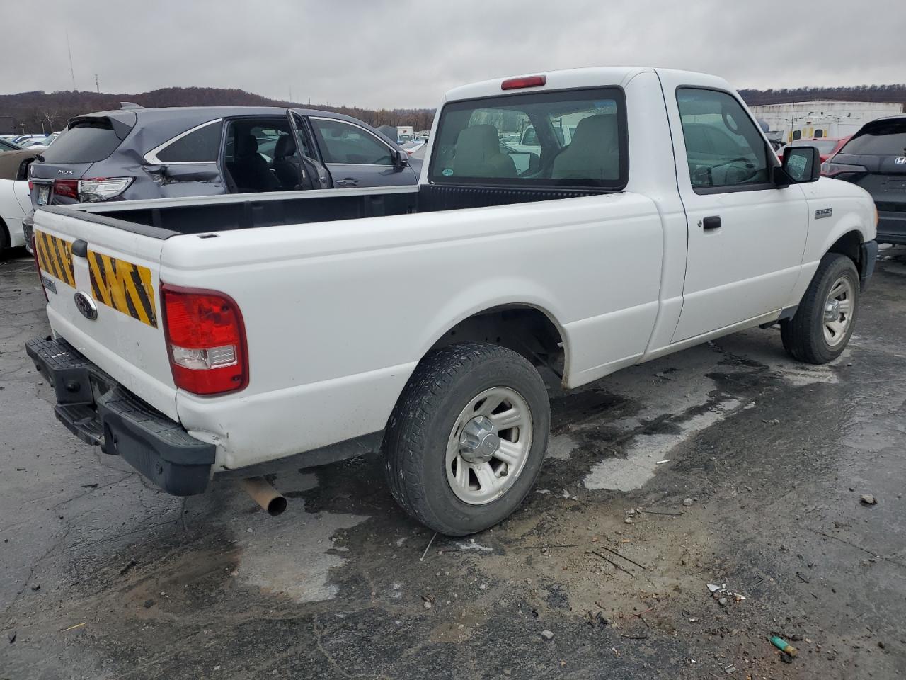 Photo 2 VIN: 1FTYR10D68PA83857 - FORD RANGER 