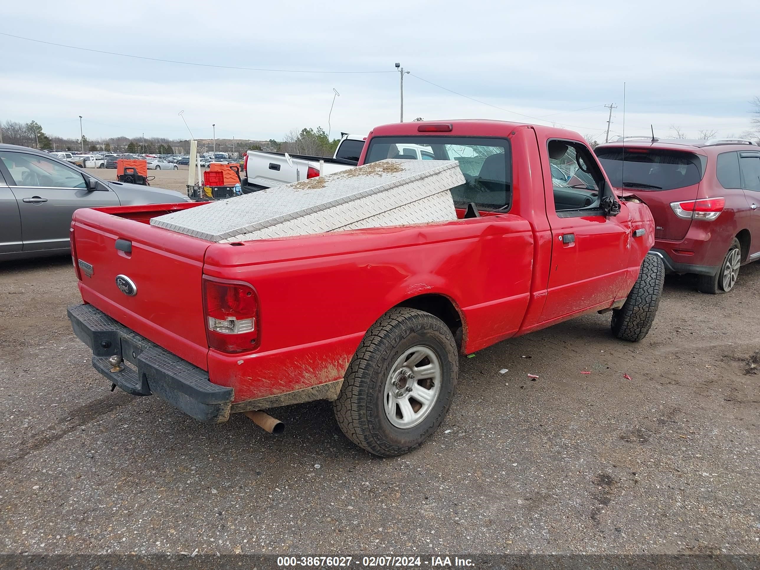 Photo 3 VIN: 1FTYR10D68PB14623 - FORD RANGER 